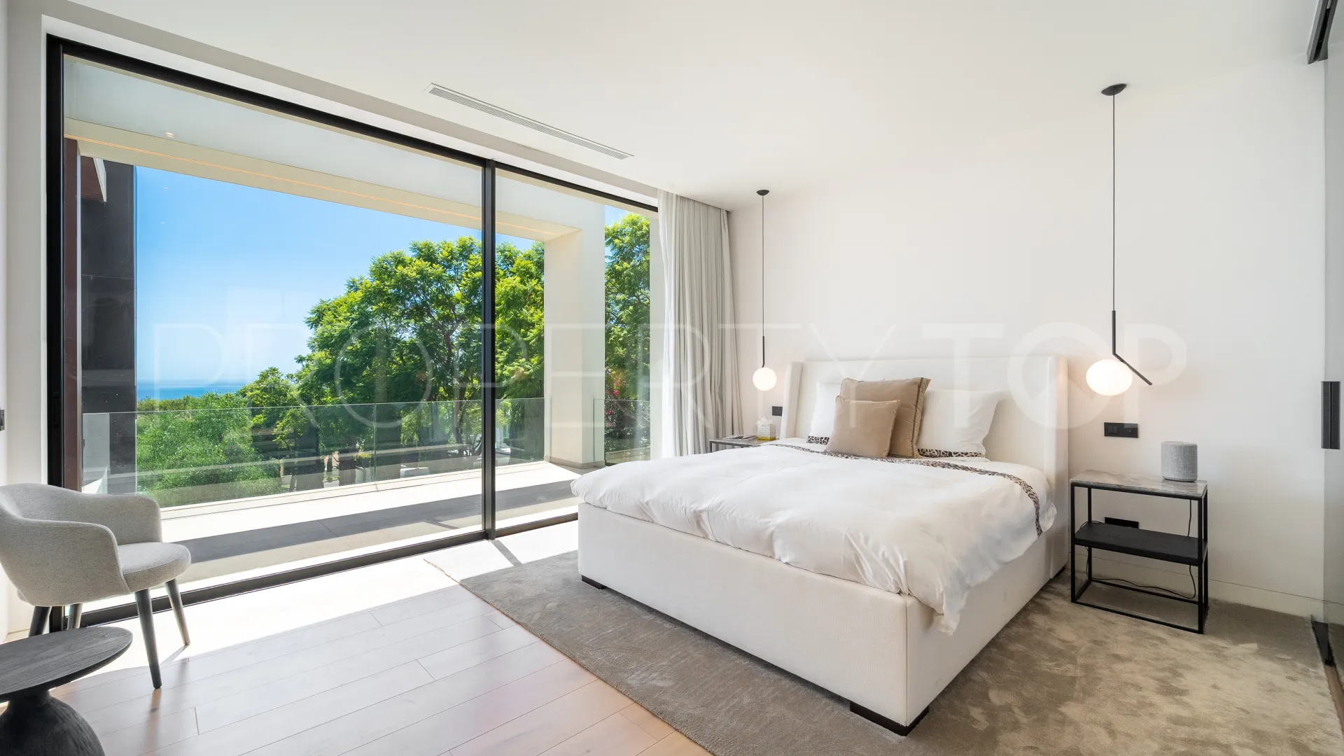 Villa en venta en Los Flamingos con 5 dormitorios