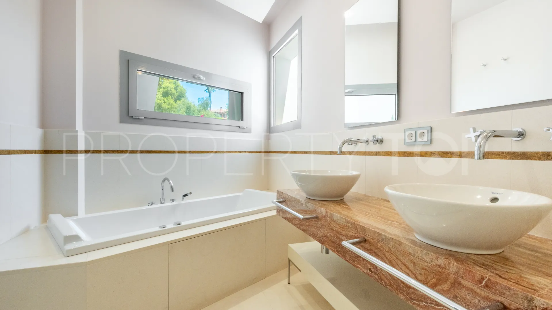 Villa pareada en venta en Meisho Hills