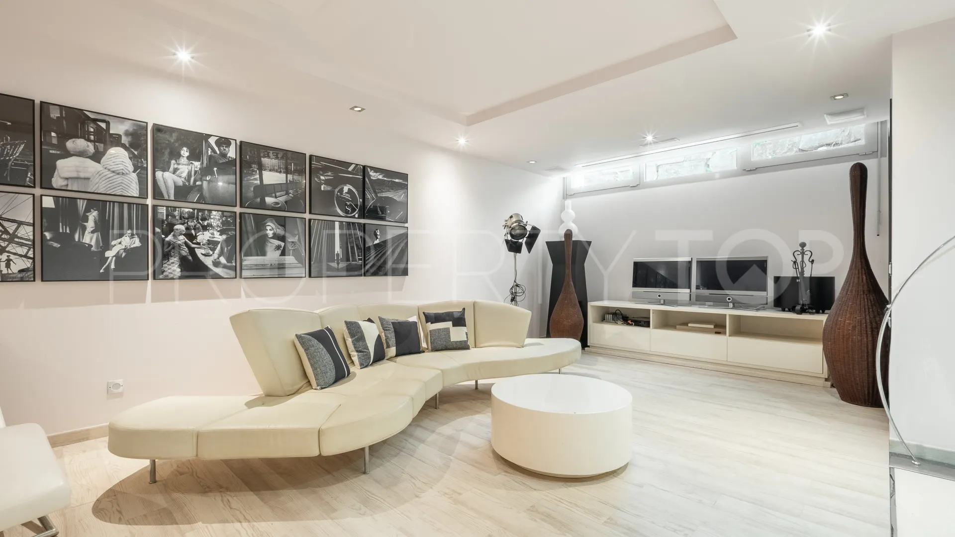 Villa pareada en venta en Meisho Hills