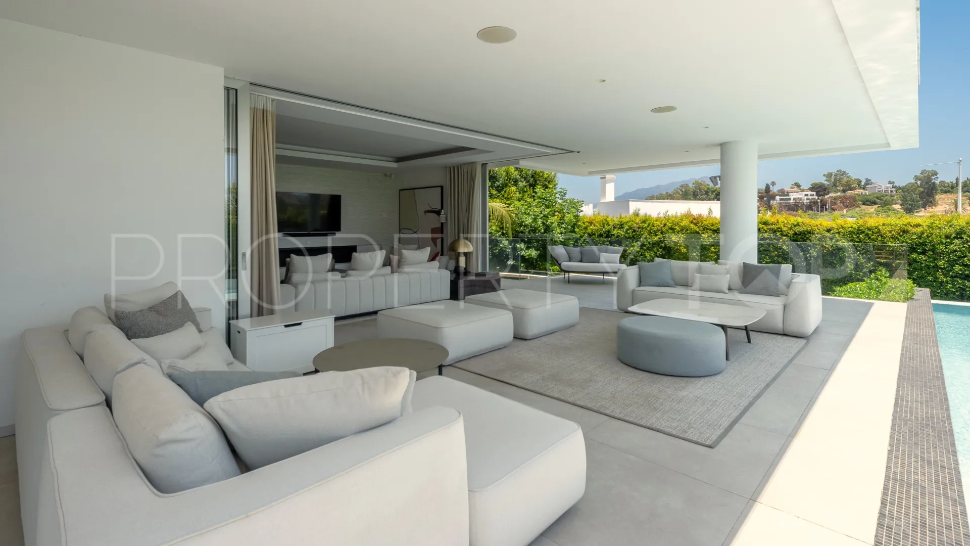 For sale villa in Belfry with 5 bedrooms