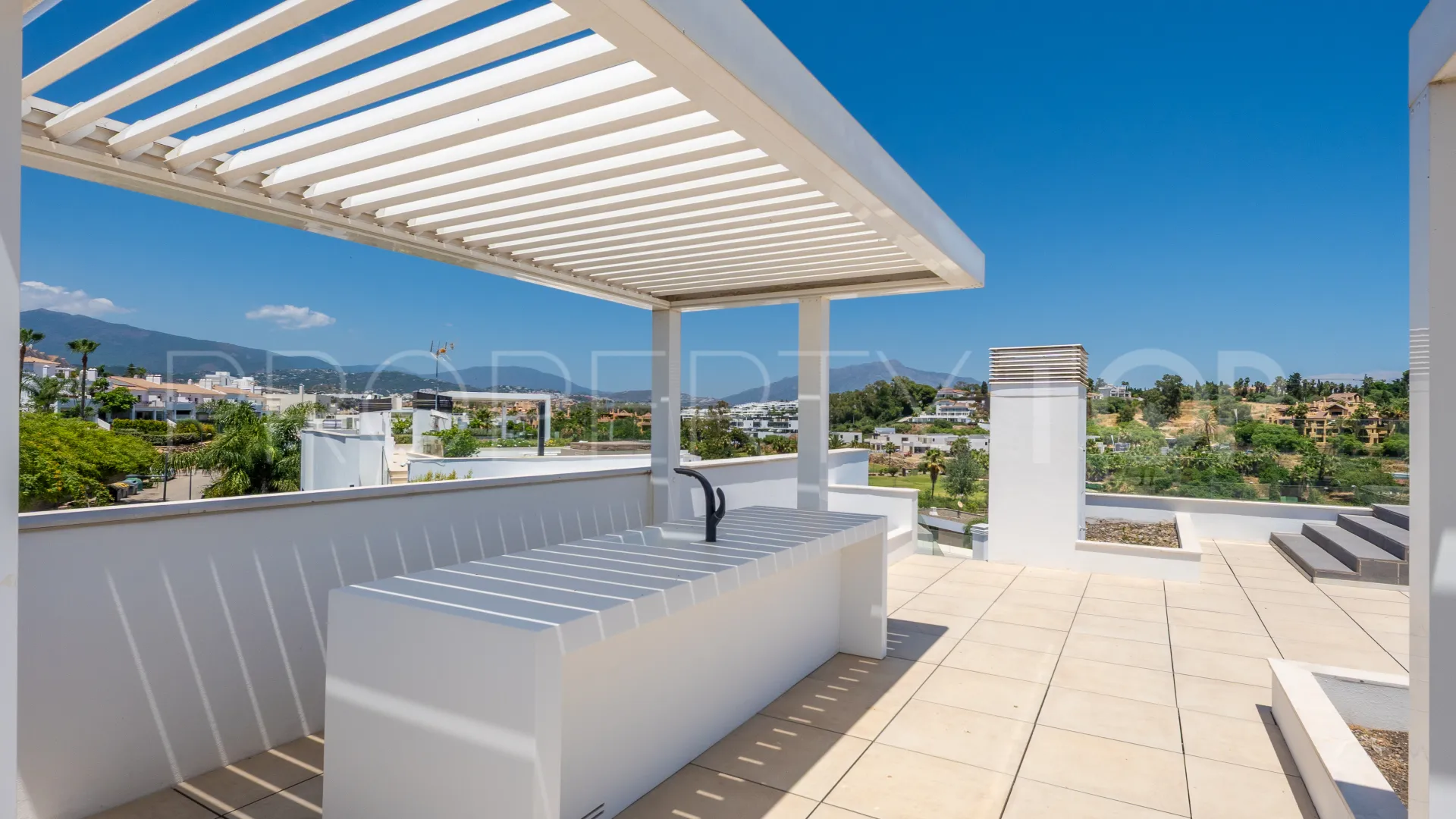 For sale villa in Belfry with 5 bedrooms