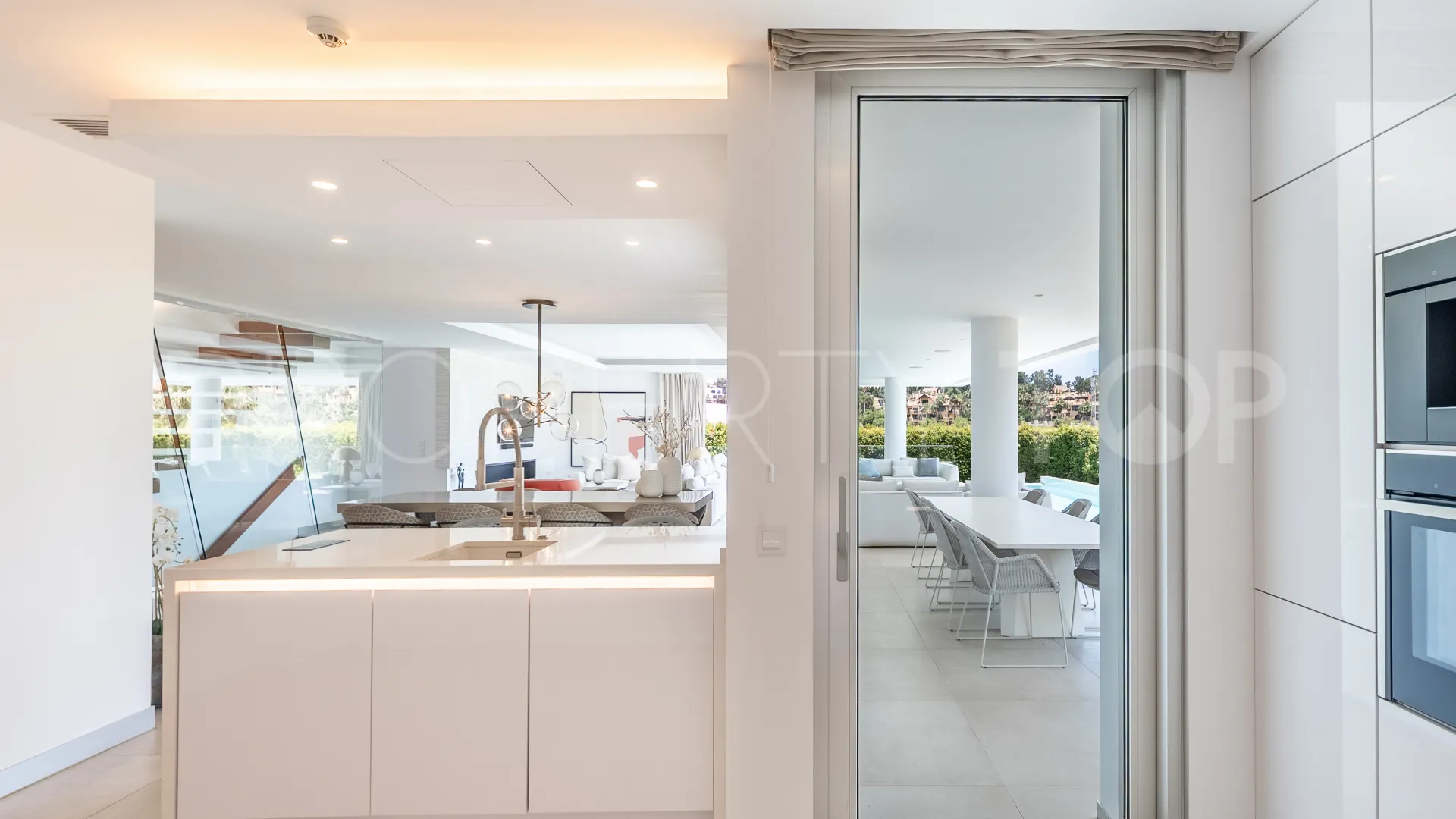 For sale villa in Belfry with 5 bedrooms