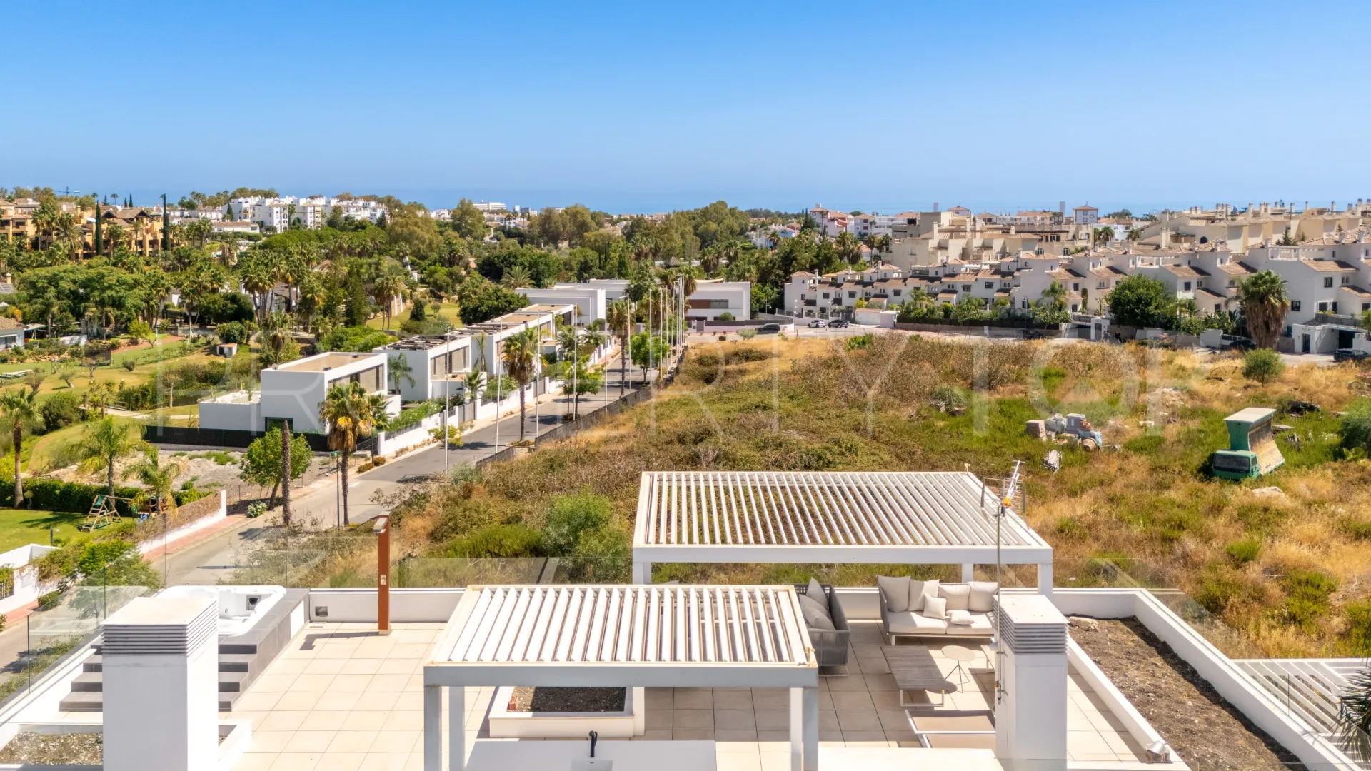 Se vende villa en Belfry de 5 dormitorios