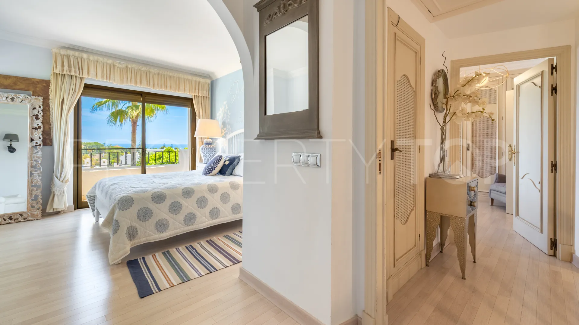 Se vende villa pareada de 3 dormitorios en Ancon Sierra