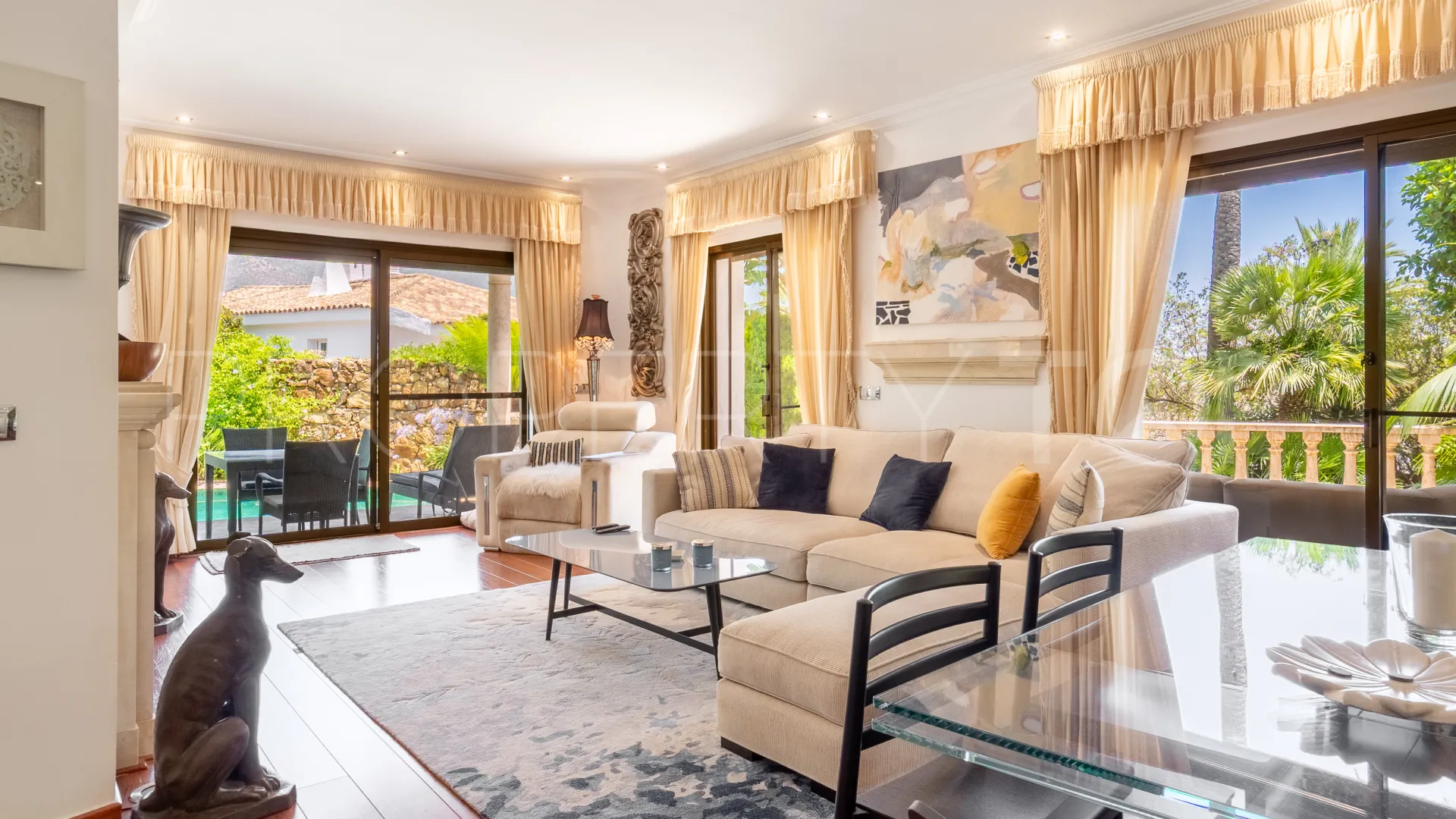 Se vende villa pareada de 3 dormitorios en Ancon Sierra