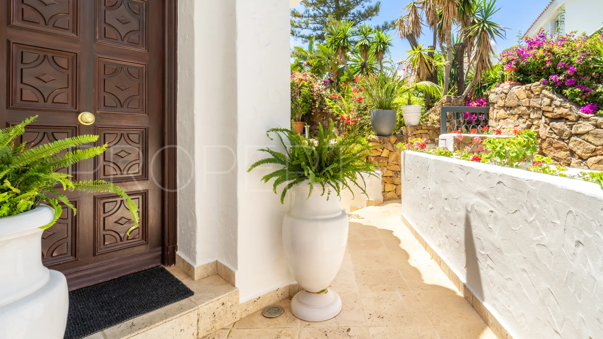 Se vende villa pareada de 3 dormitorios en Ancon Sierra