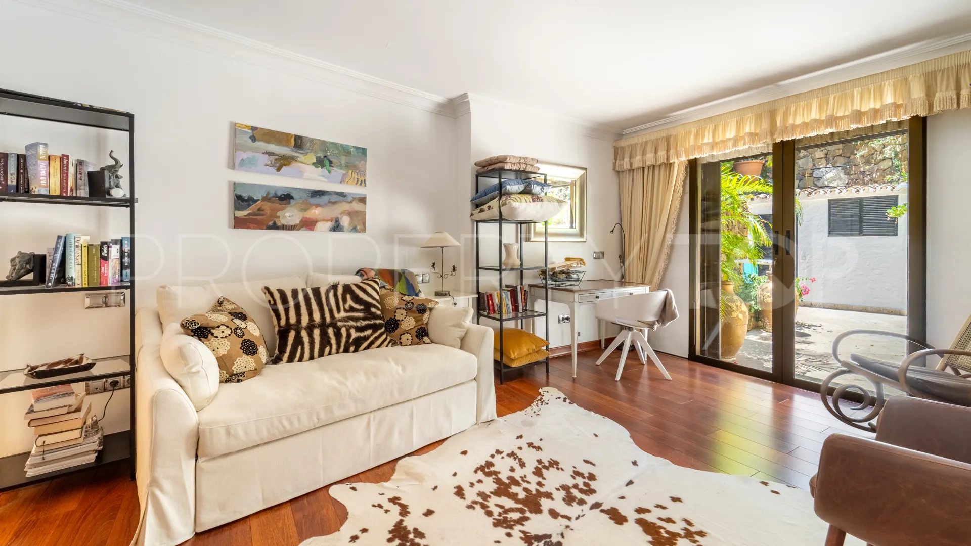 Se vende villa pareada de 3 dormitorios en Ancon Sierra