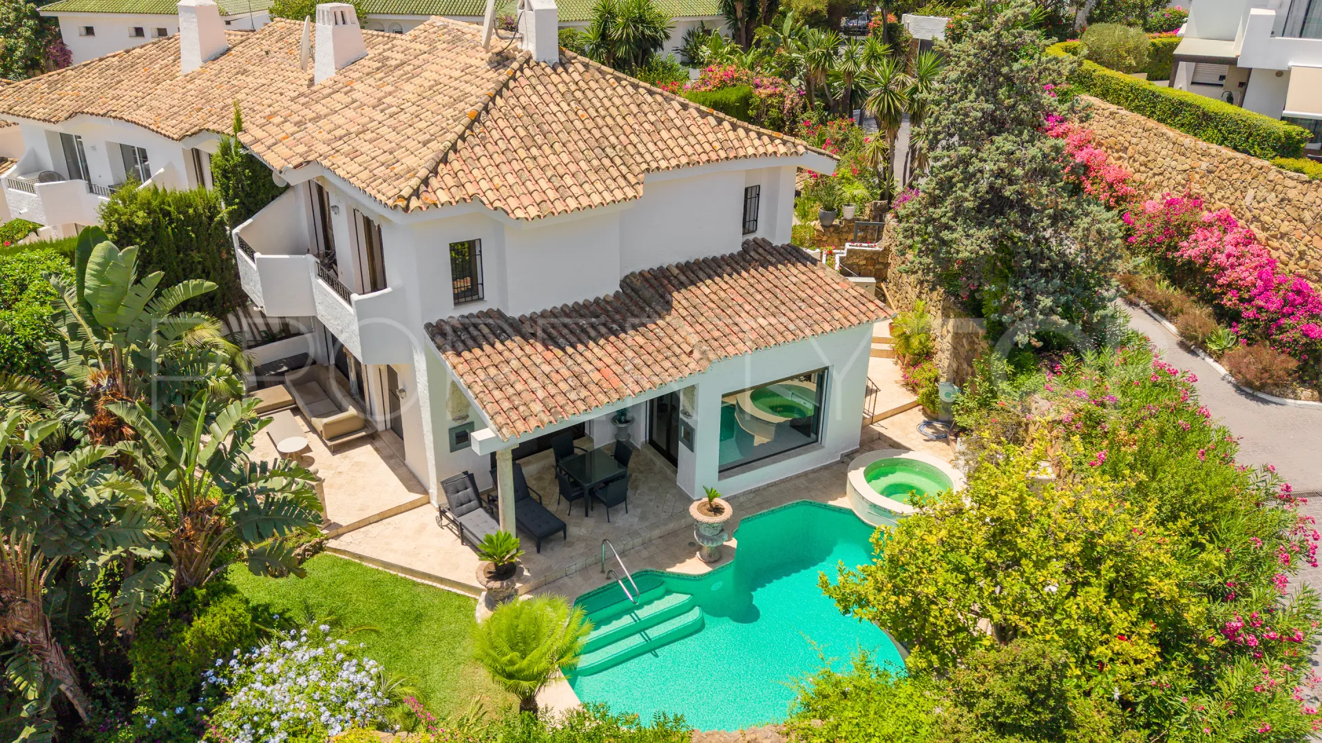 Se vende villa pareada de 3 dormitorios en Ancon Sierra
