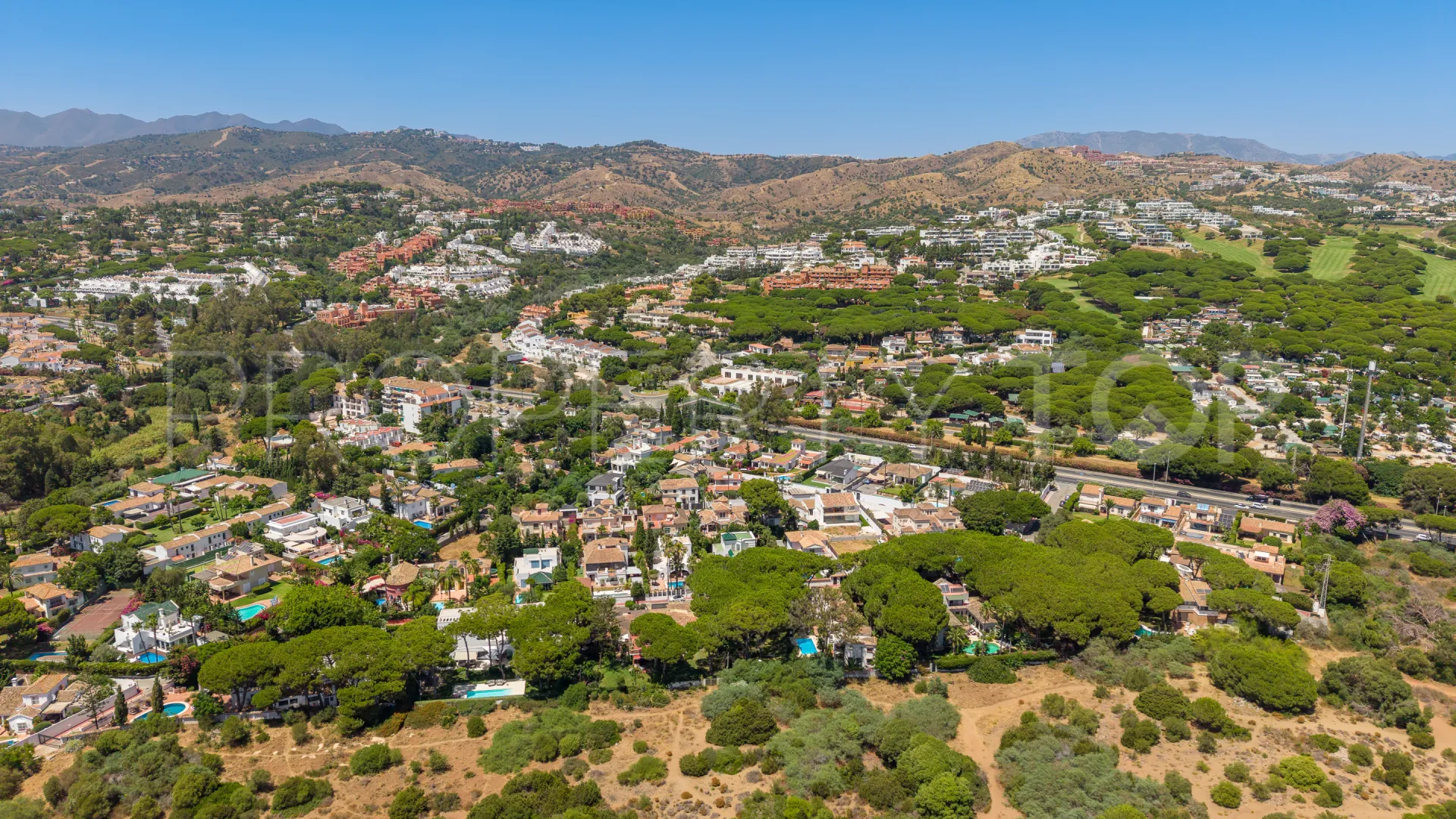 Artola, villa en venta de 4 dormitorios