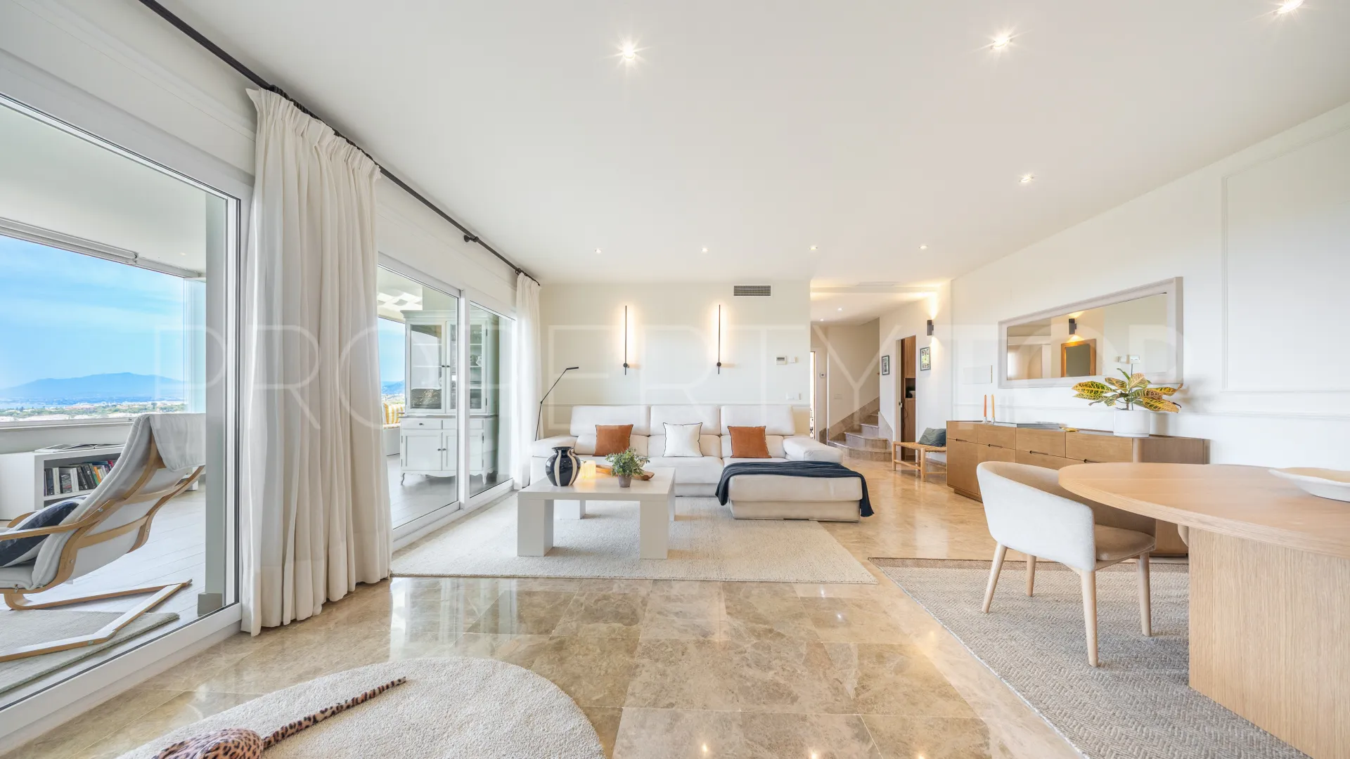 Comprar atico duplex en Santa Clara con 3 dormitorios