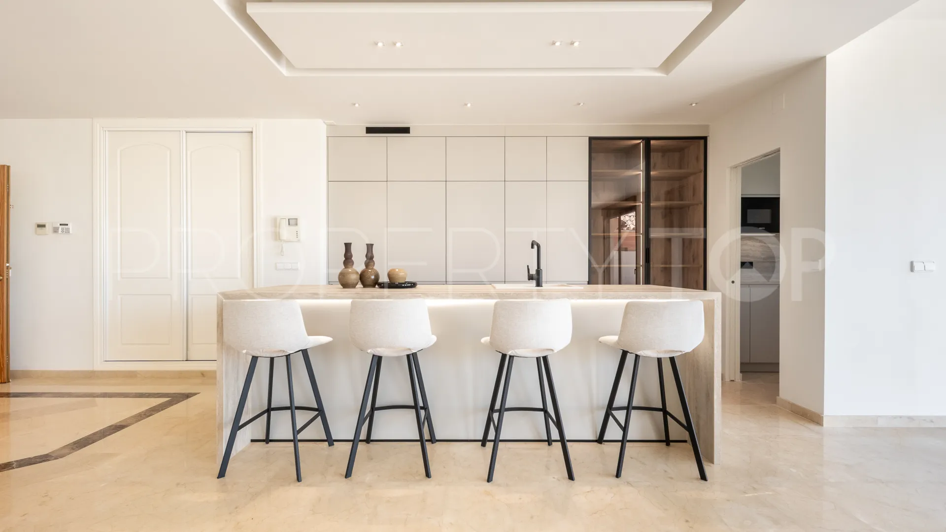 Duplex penthouse for sale in Vista Golf