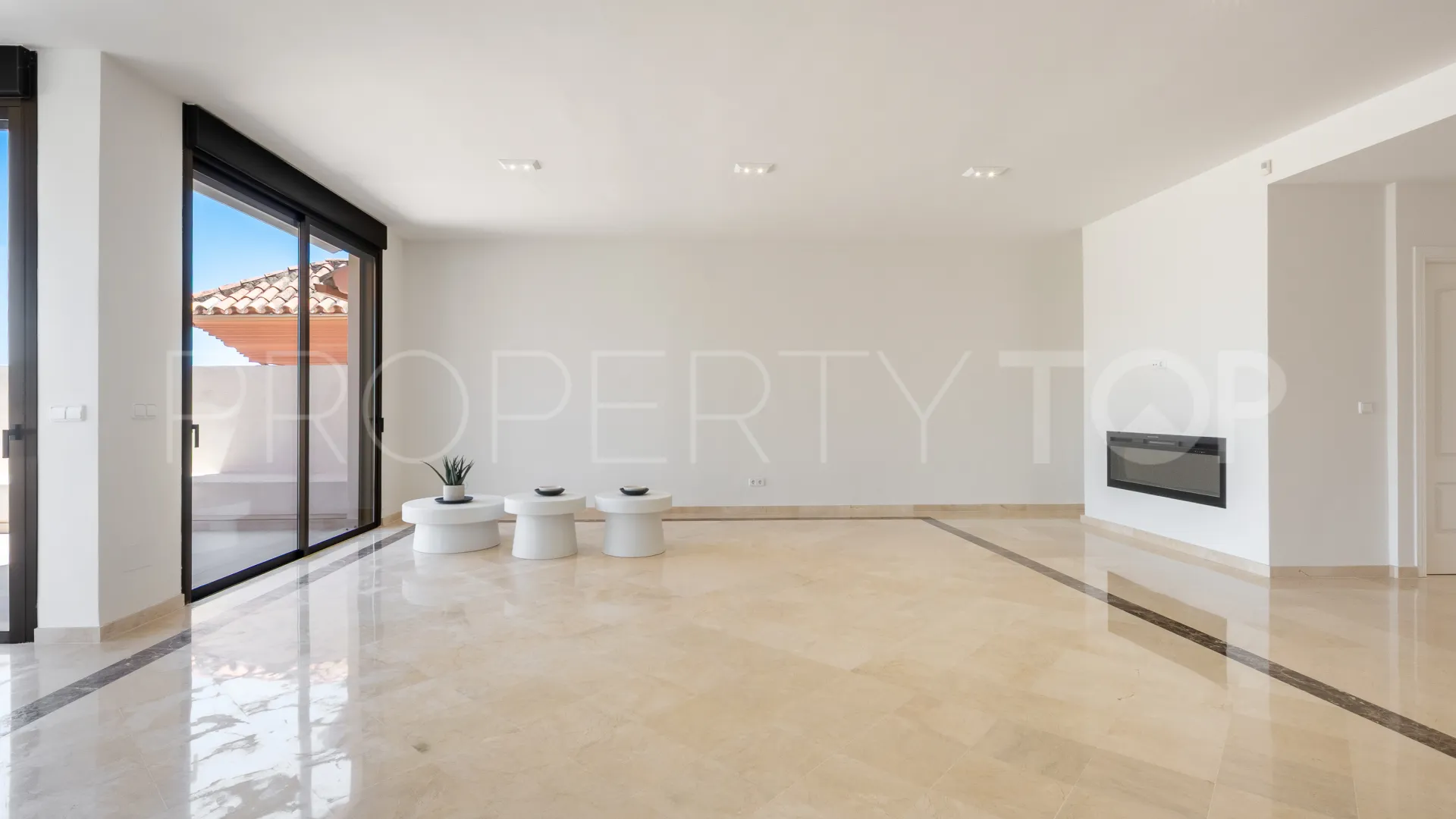Duplex penthouse for sale in Vista Golf