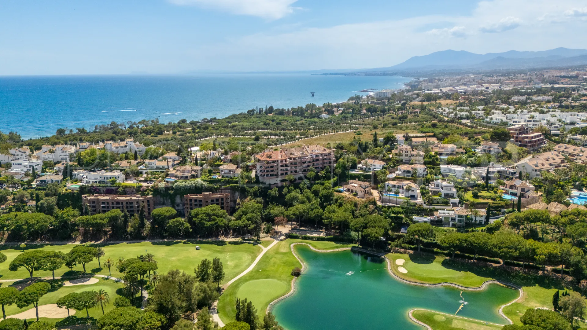 Duplex penthouse for sale in Vista Golf
