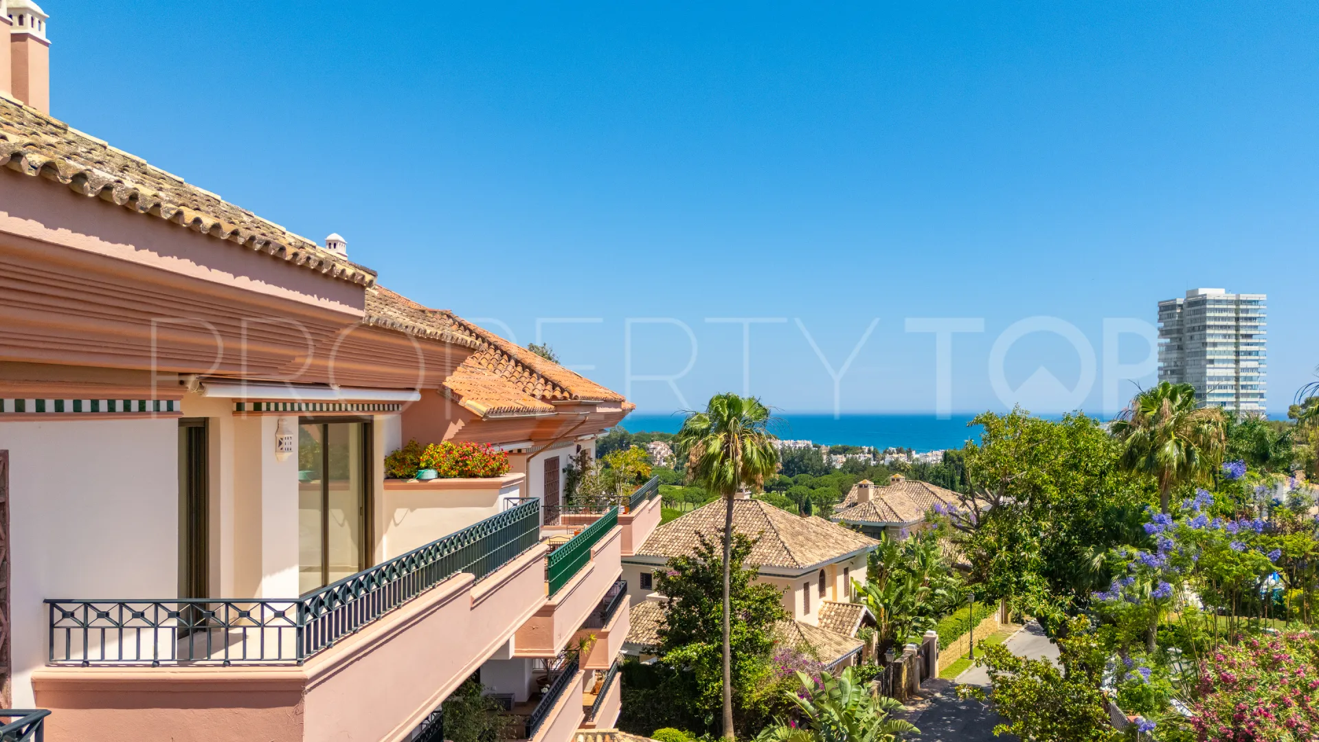 Duplex penthouse for sale in Vista Golf