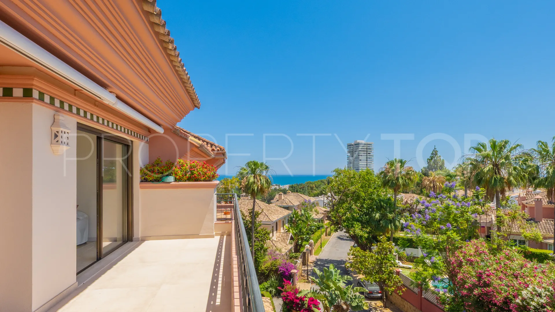 Duplex penthouse for sale in Vista Golf
