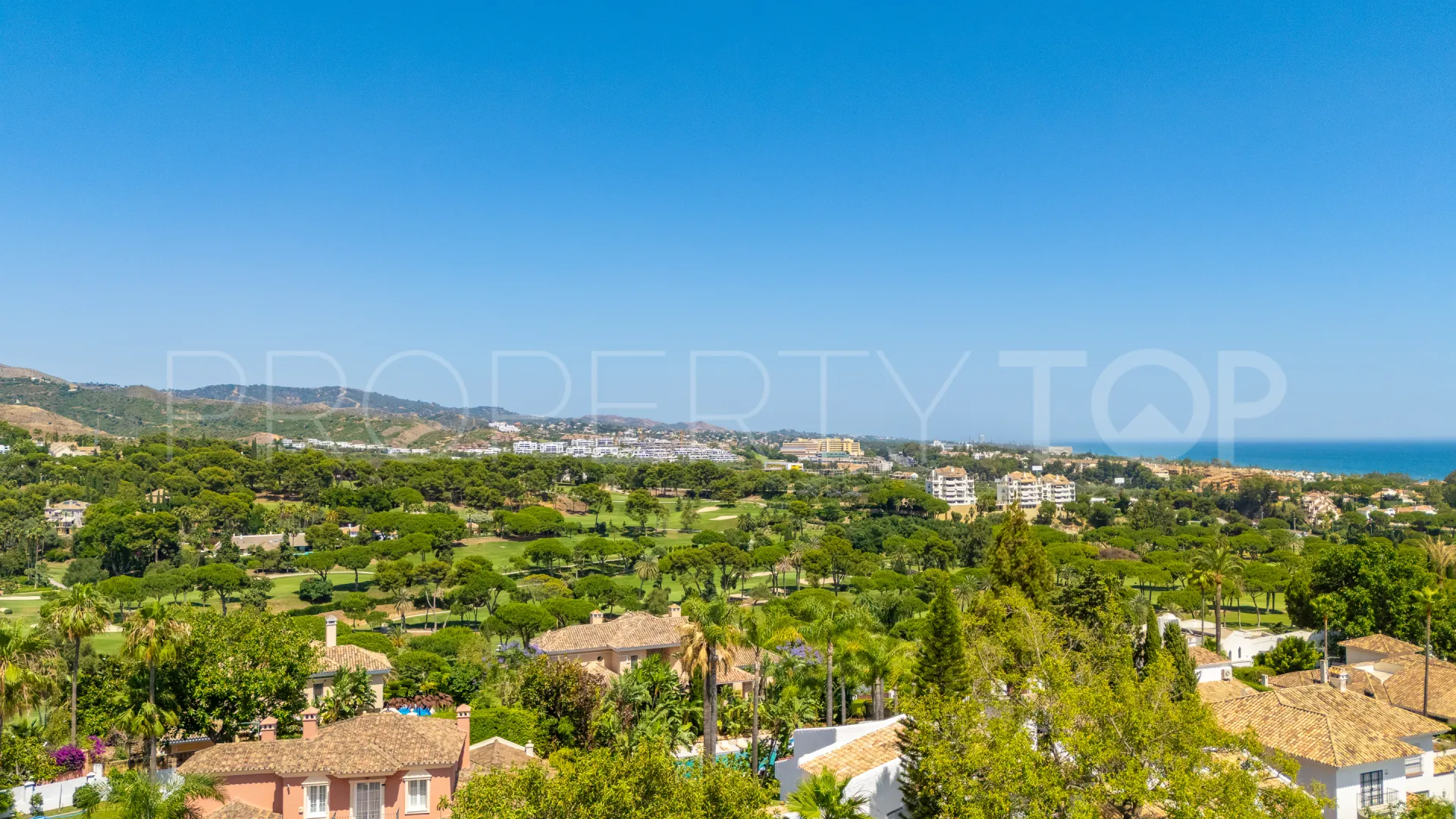 Duplex penthouse for sale in Vista Golf