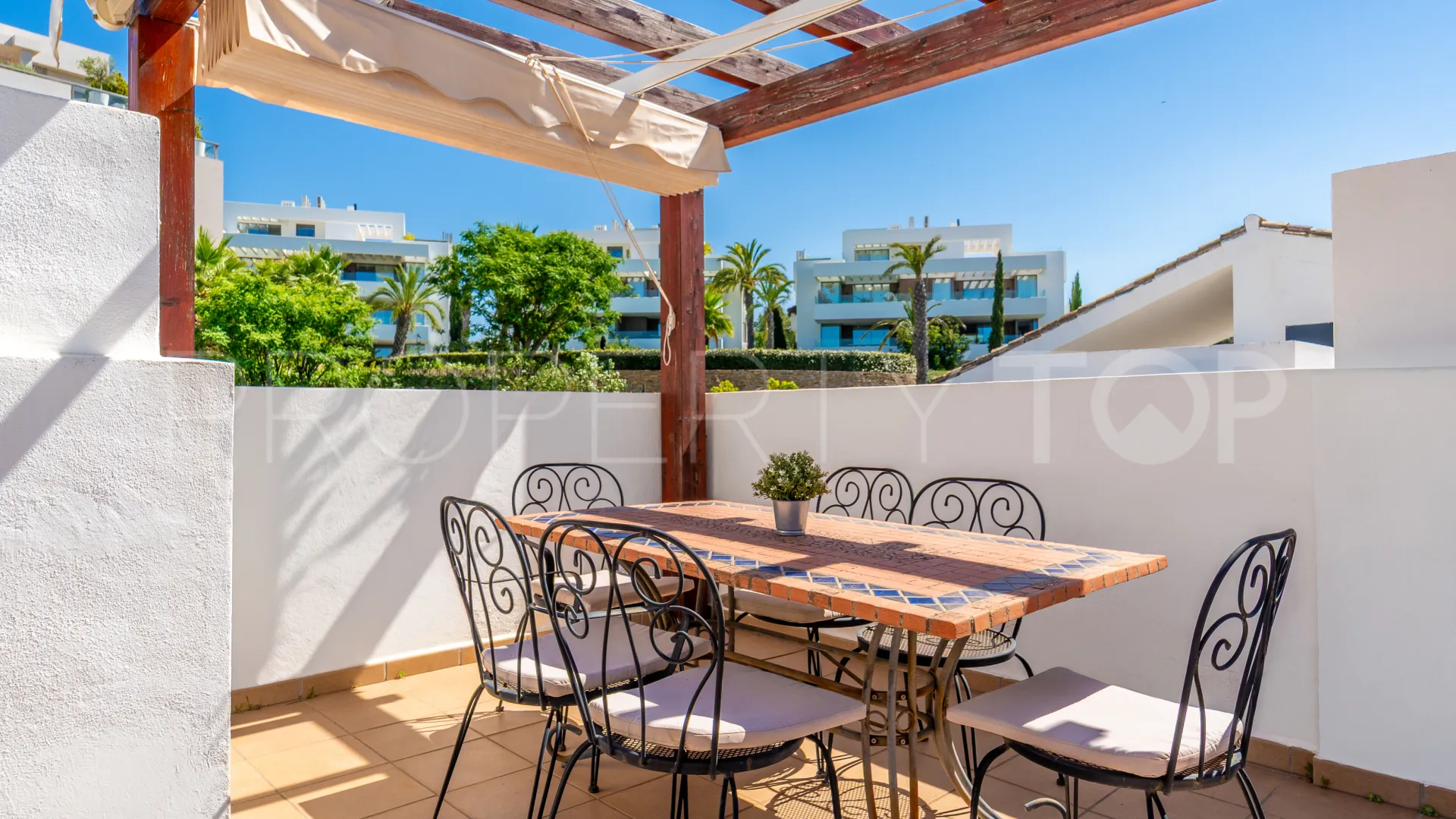 Penthouse for sale in Las Encinas with 2 bedrooms