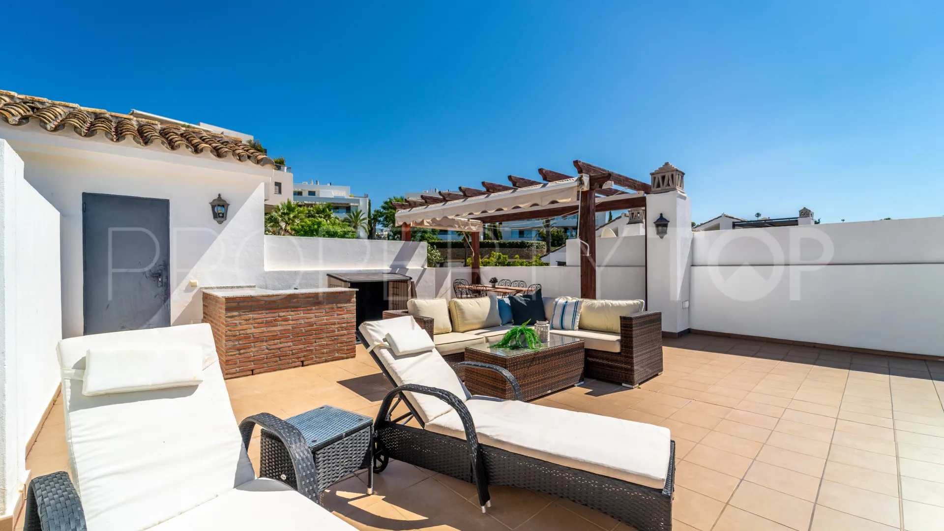 Penthouse for sale in Las Encinas with 2 bedrooms