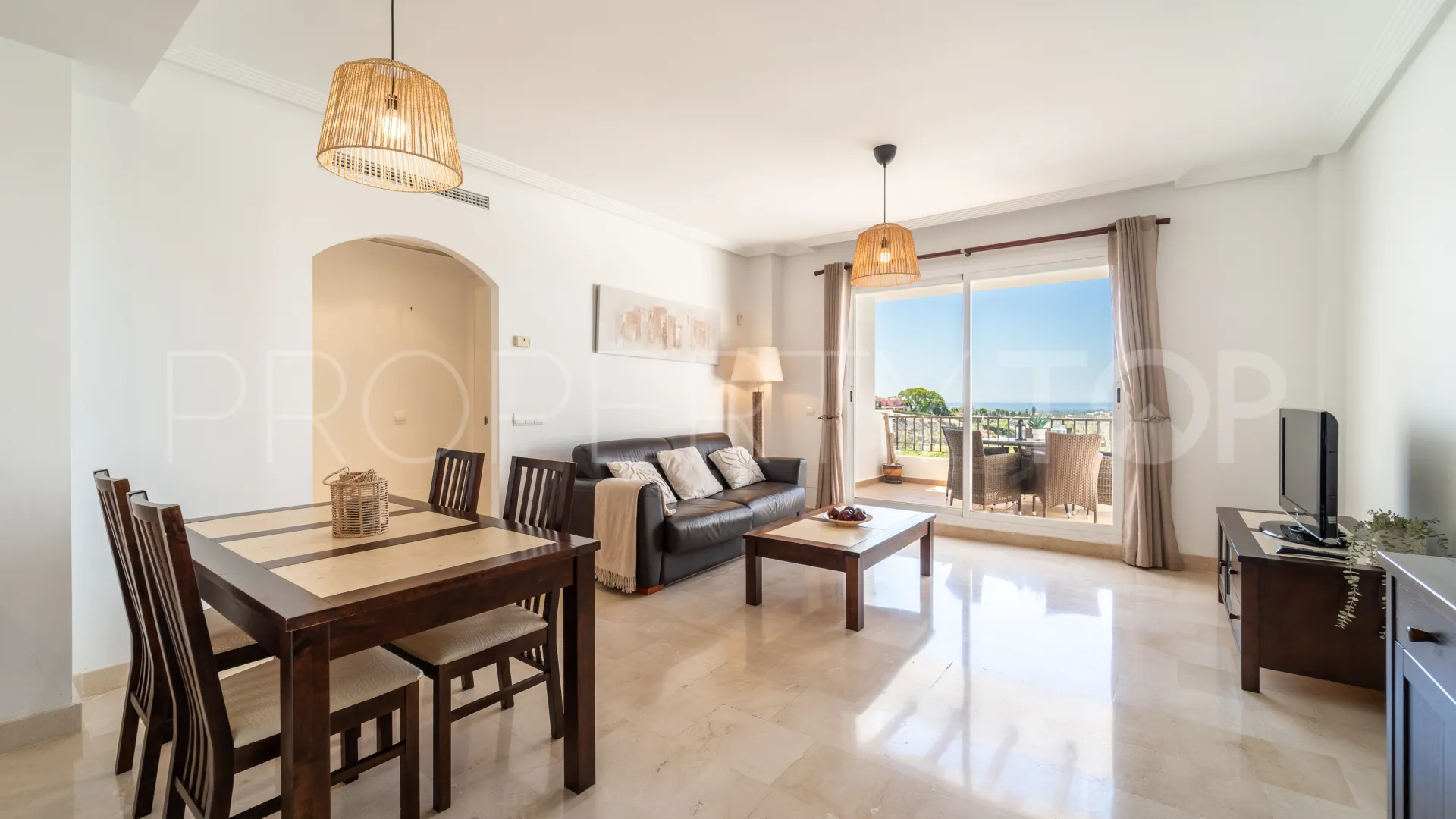 Penthouse for sale in Las Encinas with 2 bedrooms