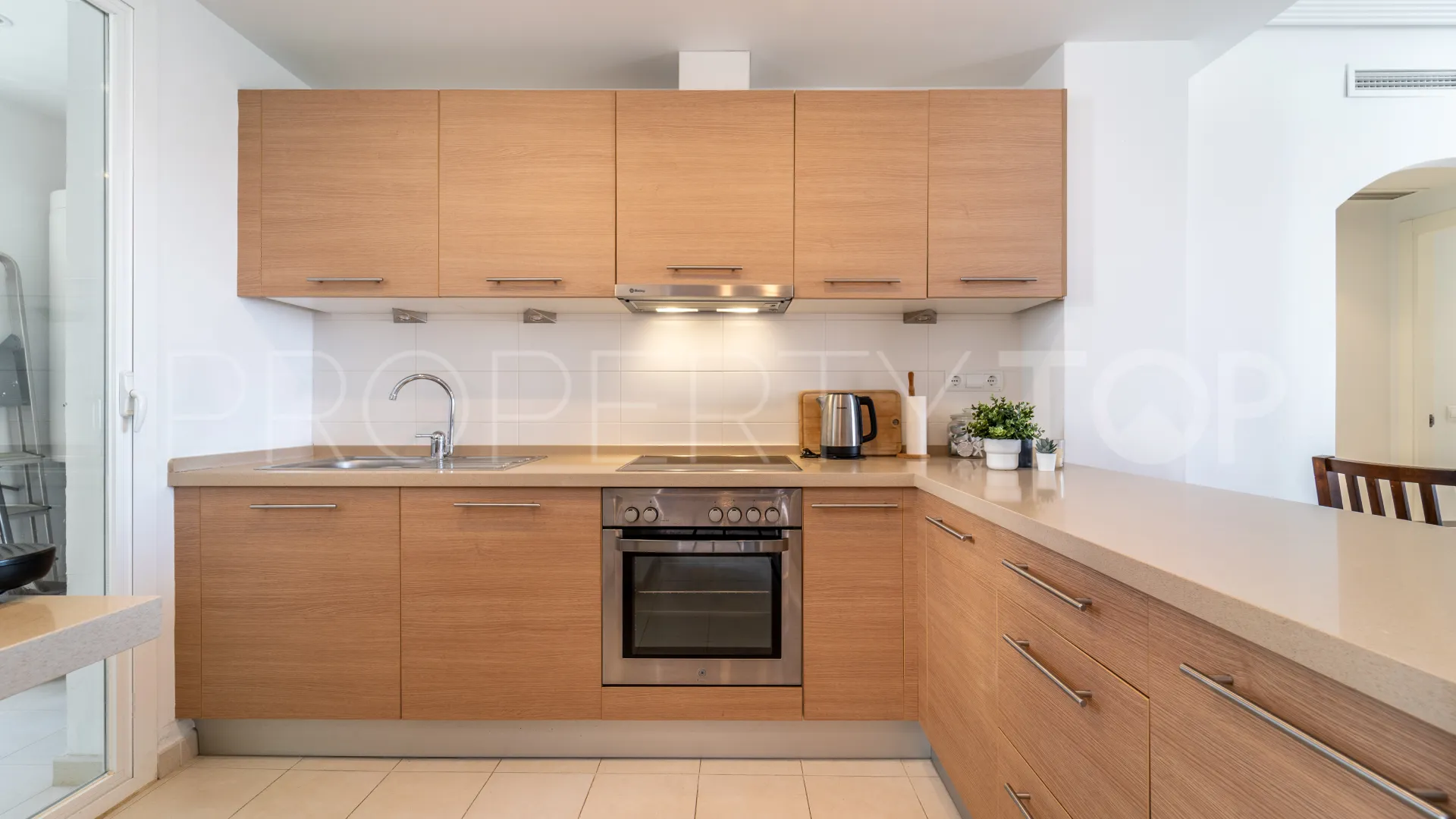 Penthouse for sale in Las Encinas with 2 bedrooms