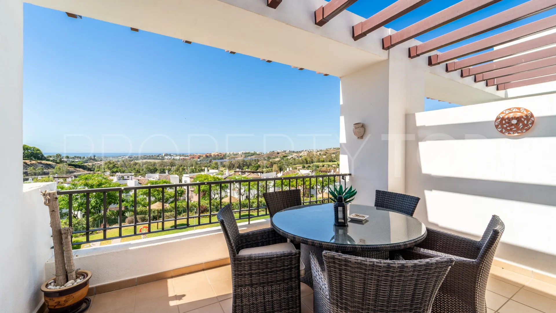 Penthouse for sale in Las Encinas with 2 bedrooms