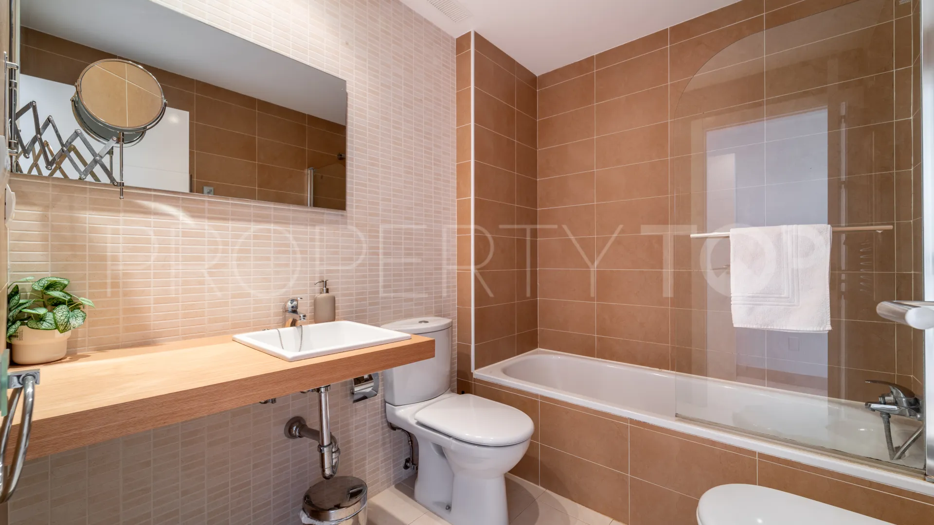 Penthouse for sale in Las Encinas with 2 bedrooms