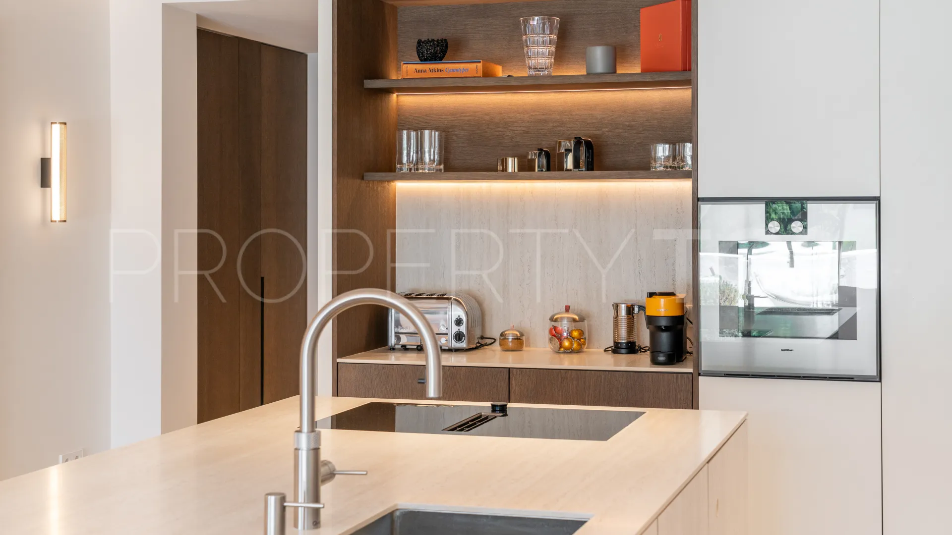 Duplex penthouse with 3 bedrooms for sale in Jardines de las Fuentes