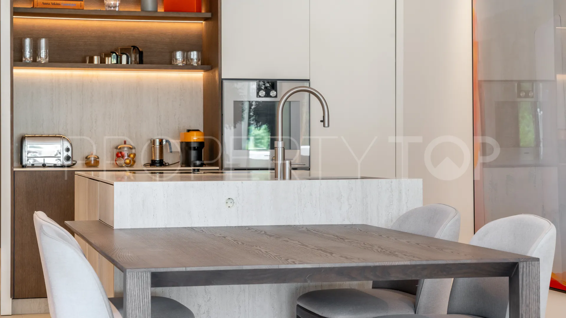 Duplex penthouse with 3 bedrooms for sale in Jardines de las Fuentes