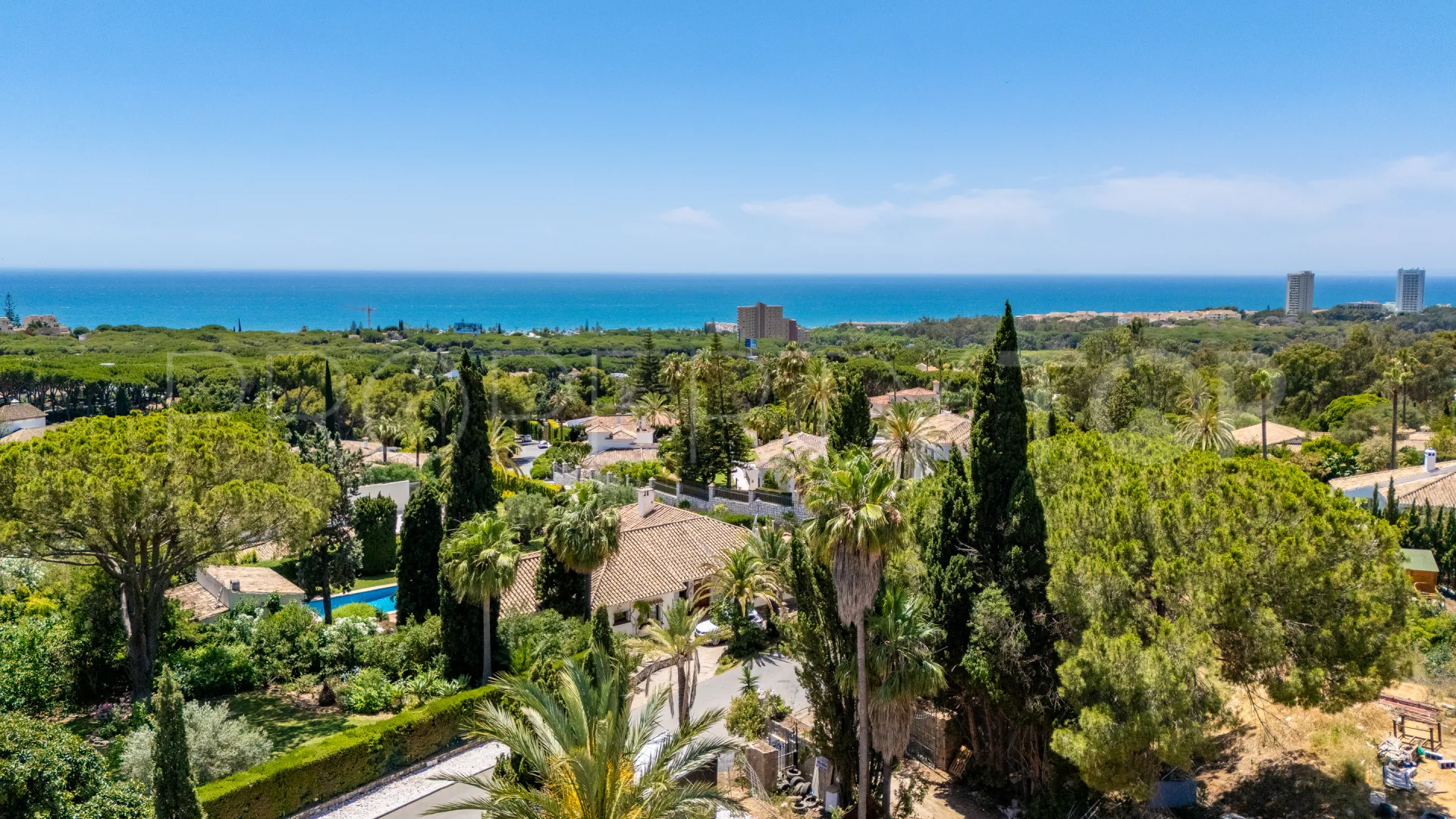 For sale Hacienda las Chapas 4 bedrooms villa