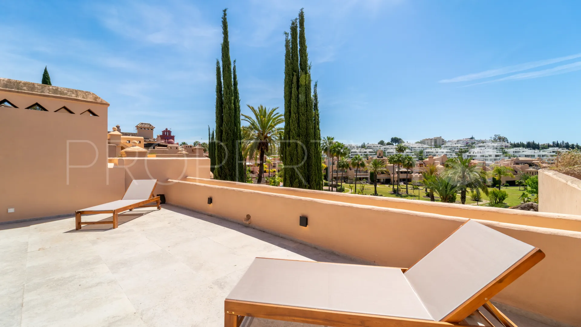 Atico duplex en venta en La Cartuja del Golf