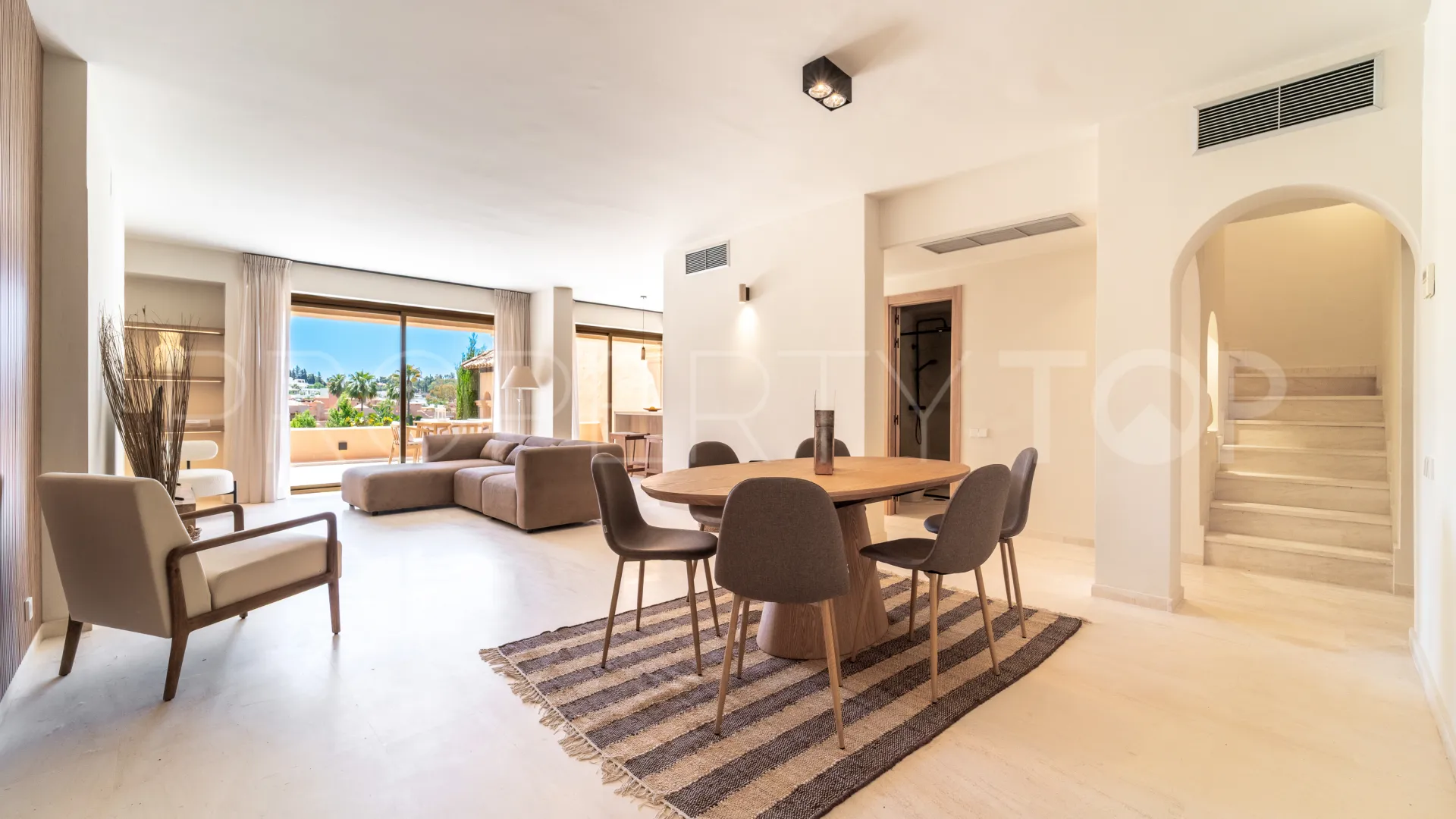 Atico duplex en venta en La Cartuja del Golf