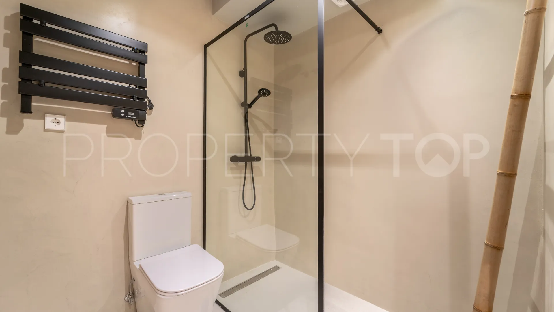 Atico duplex en venta en La Cartuja del Golf