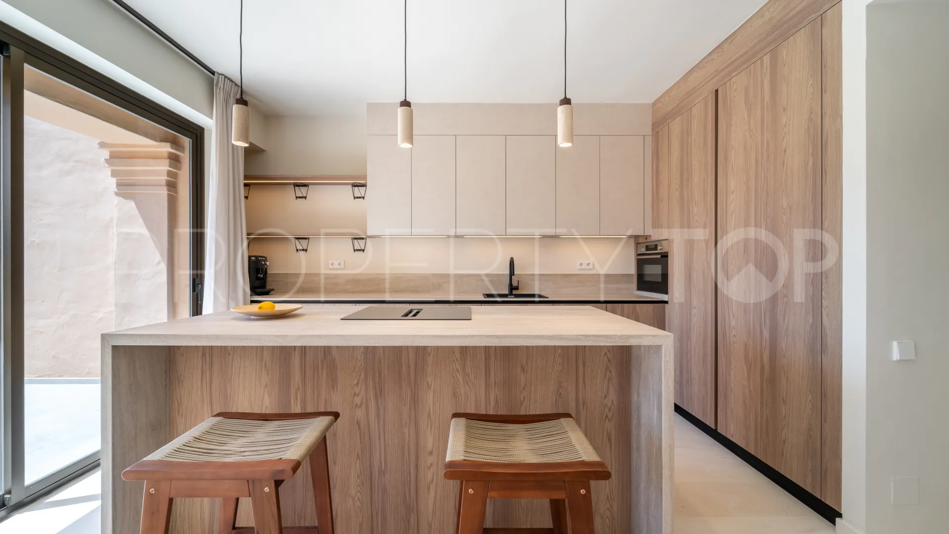 Atico duplex en venta en La Cartuja del Golf
