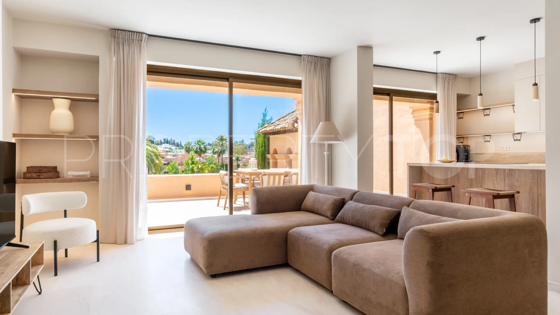 Atico duplex en venta en La Cartuja del Golf