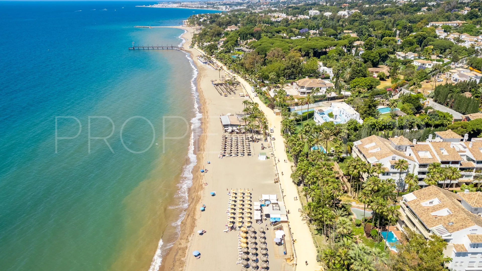 Se vende Ático de 2 dormitorios en Las Cañas Beach
