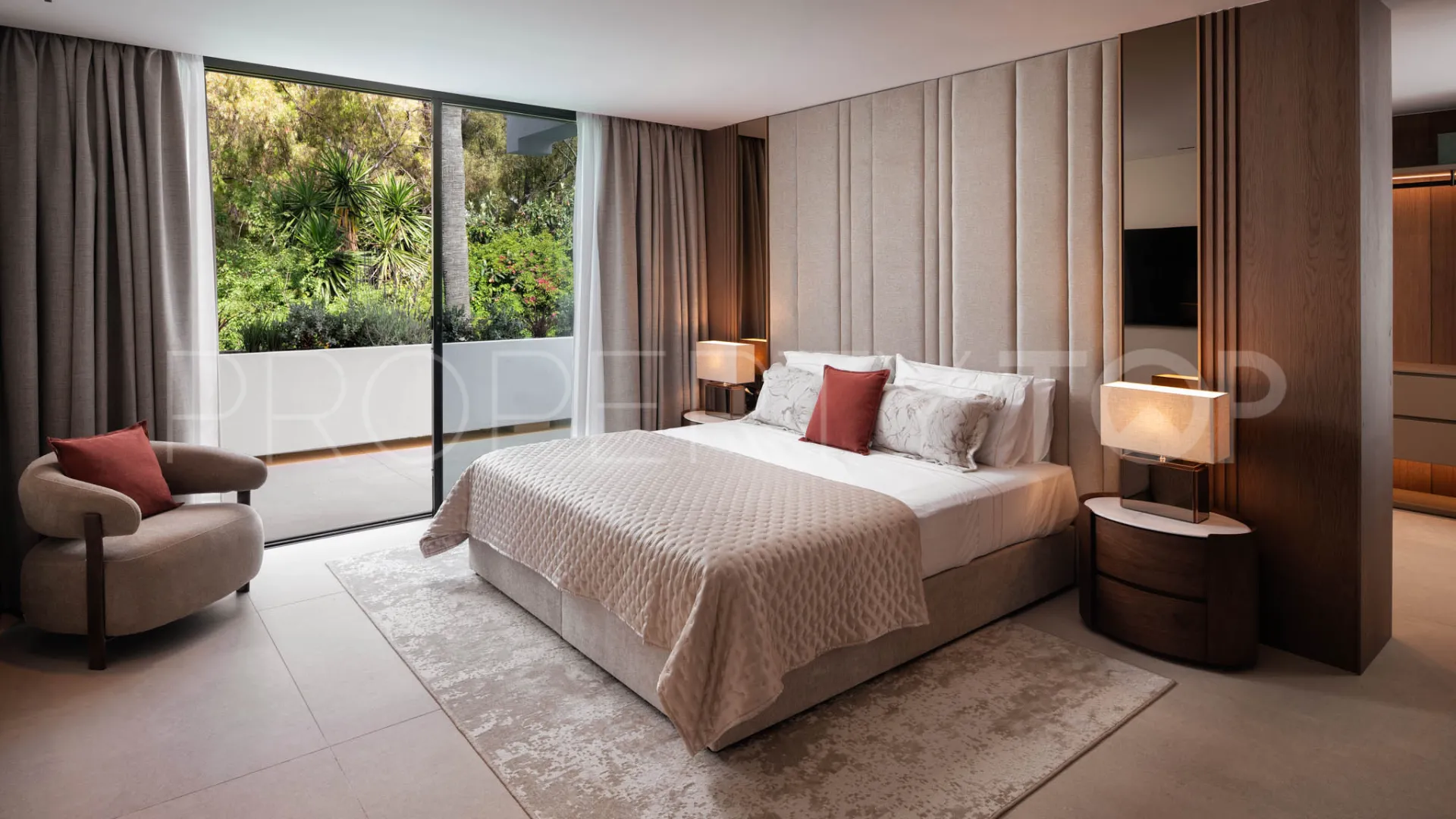 Buy Kings Hills 4 bedrooms duplex penthouse