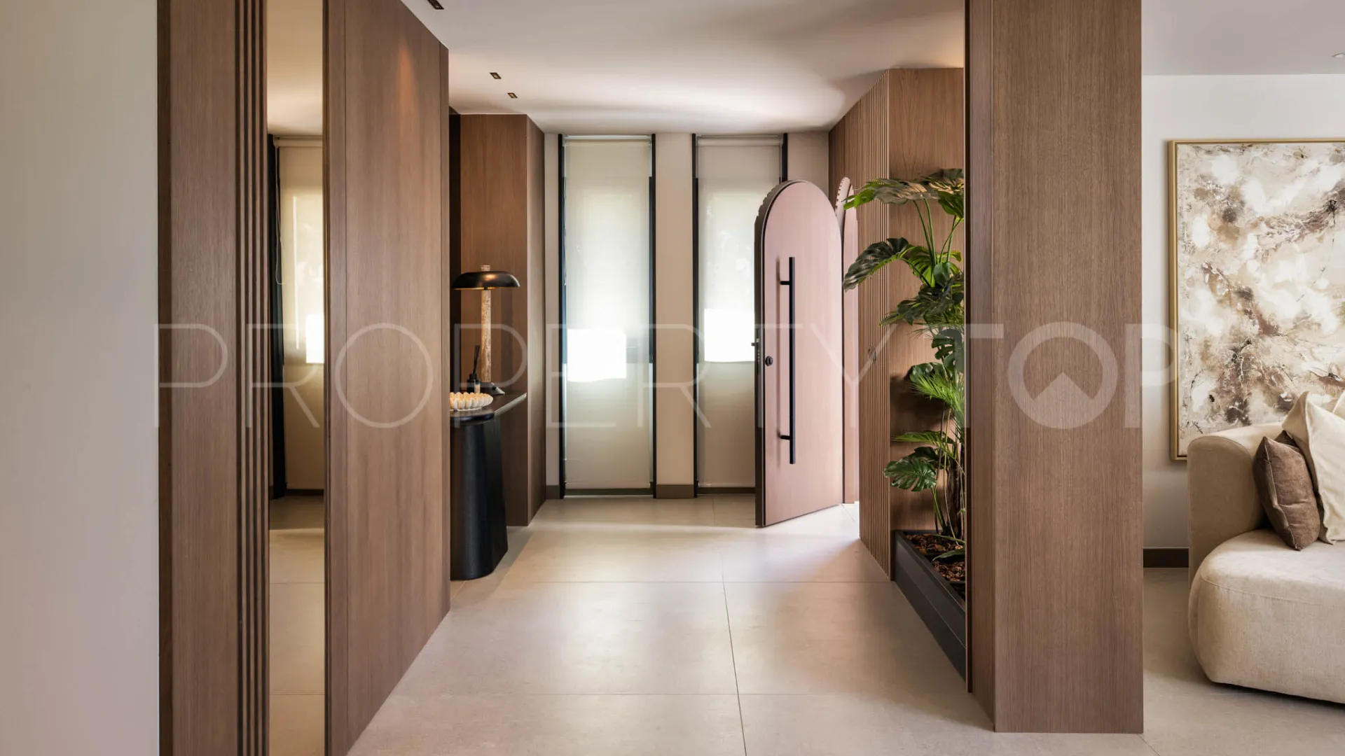 Buy Kings Hills 4 bedrooms duplex penthouse