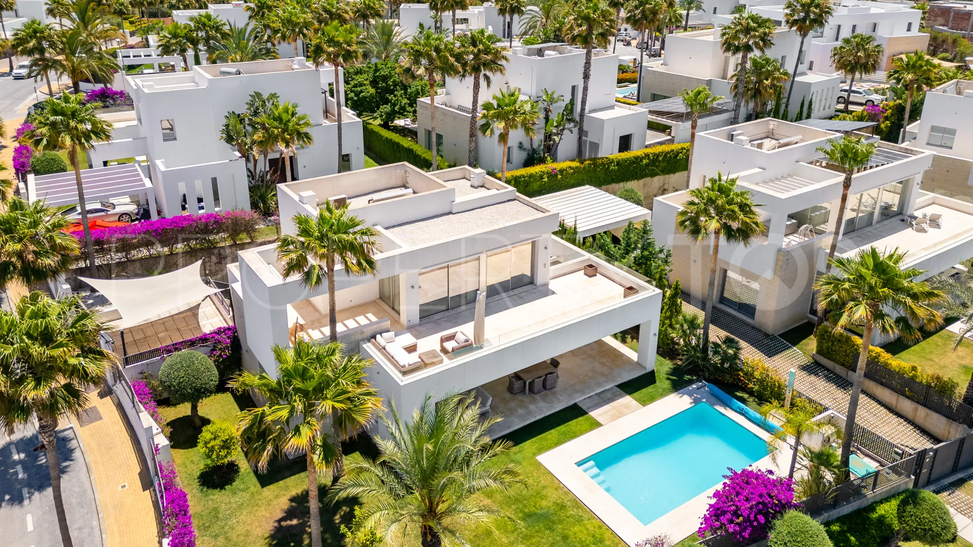 Villa en venta de 3 dormitorios en La Finca de Marbella