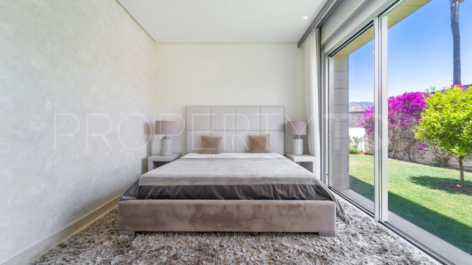 Villa en venta de 3 dormitorios en La Finca de Marbella