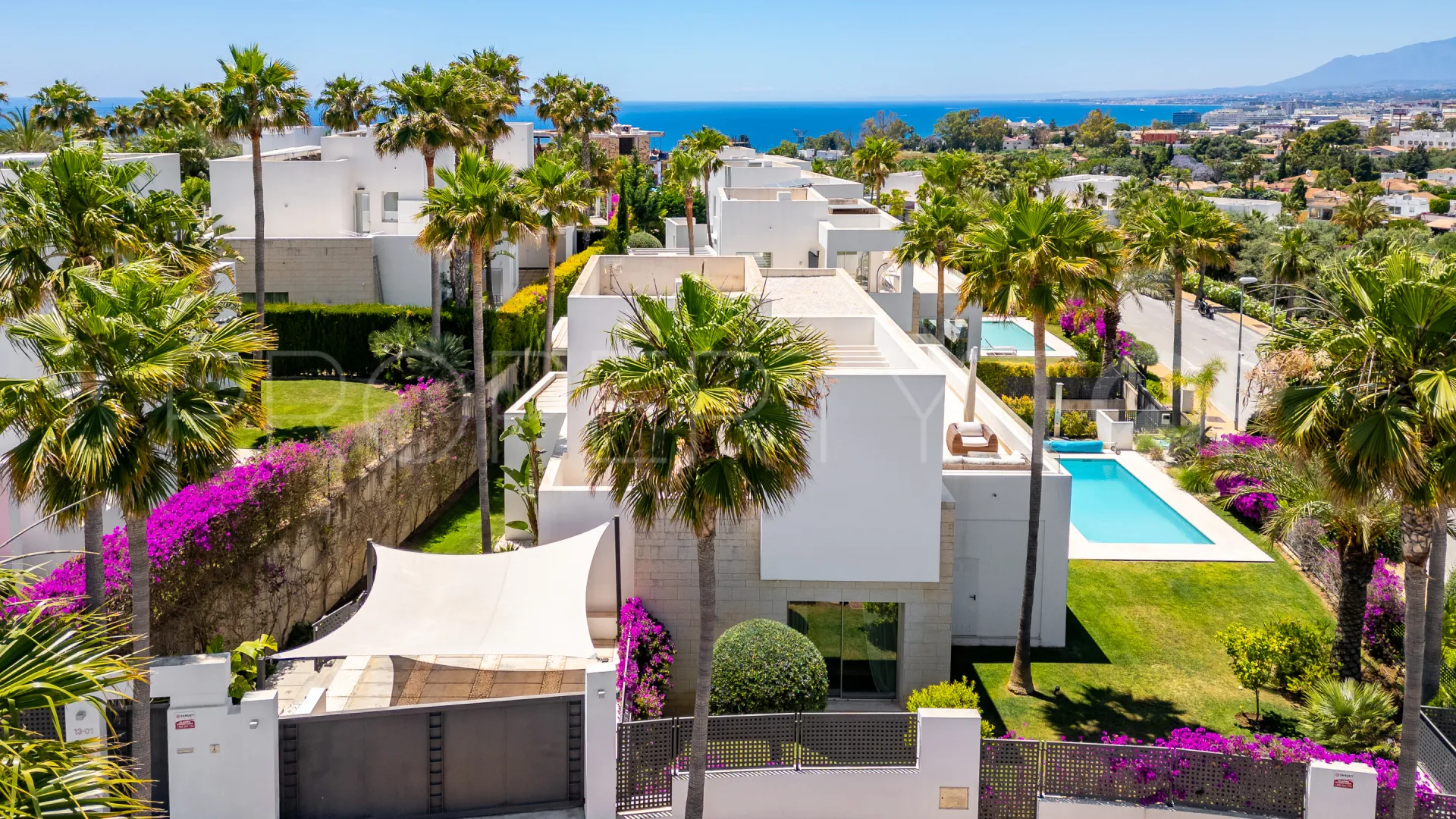 Villa en venta de 3 dormitorios en La Finca de Marbella
