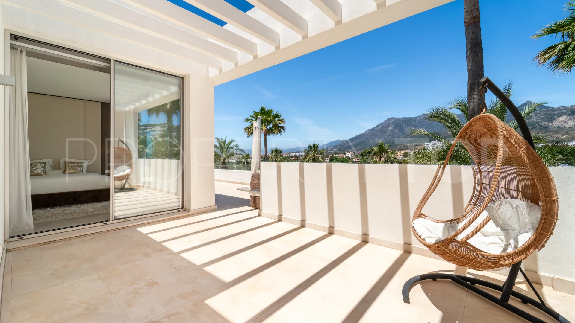 Villa en venta de 3 dormitorios en La Finca de Marbella