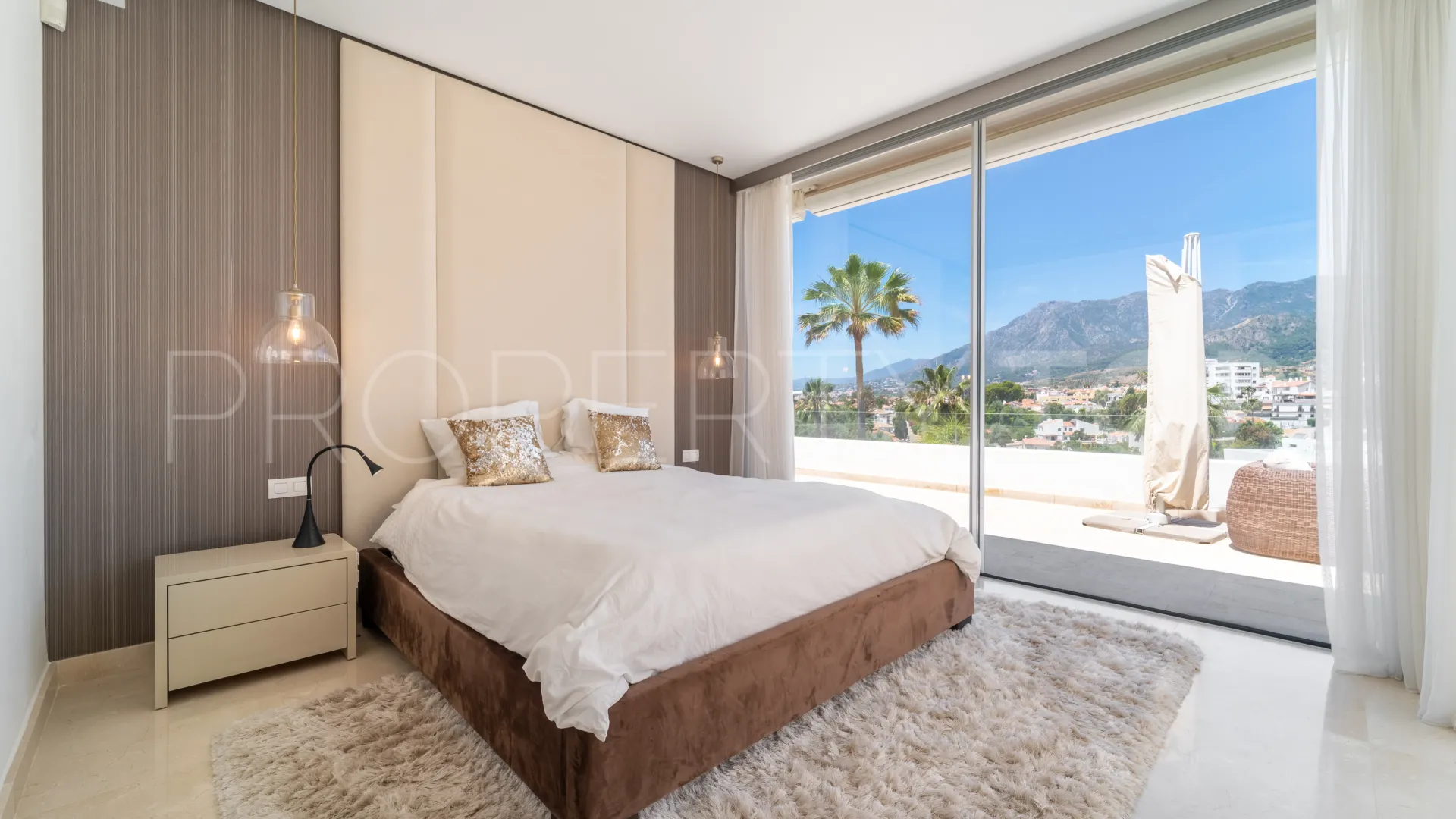 Villa en venta de 3 dormitorios en La Finca de Marbella
