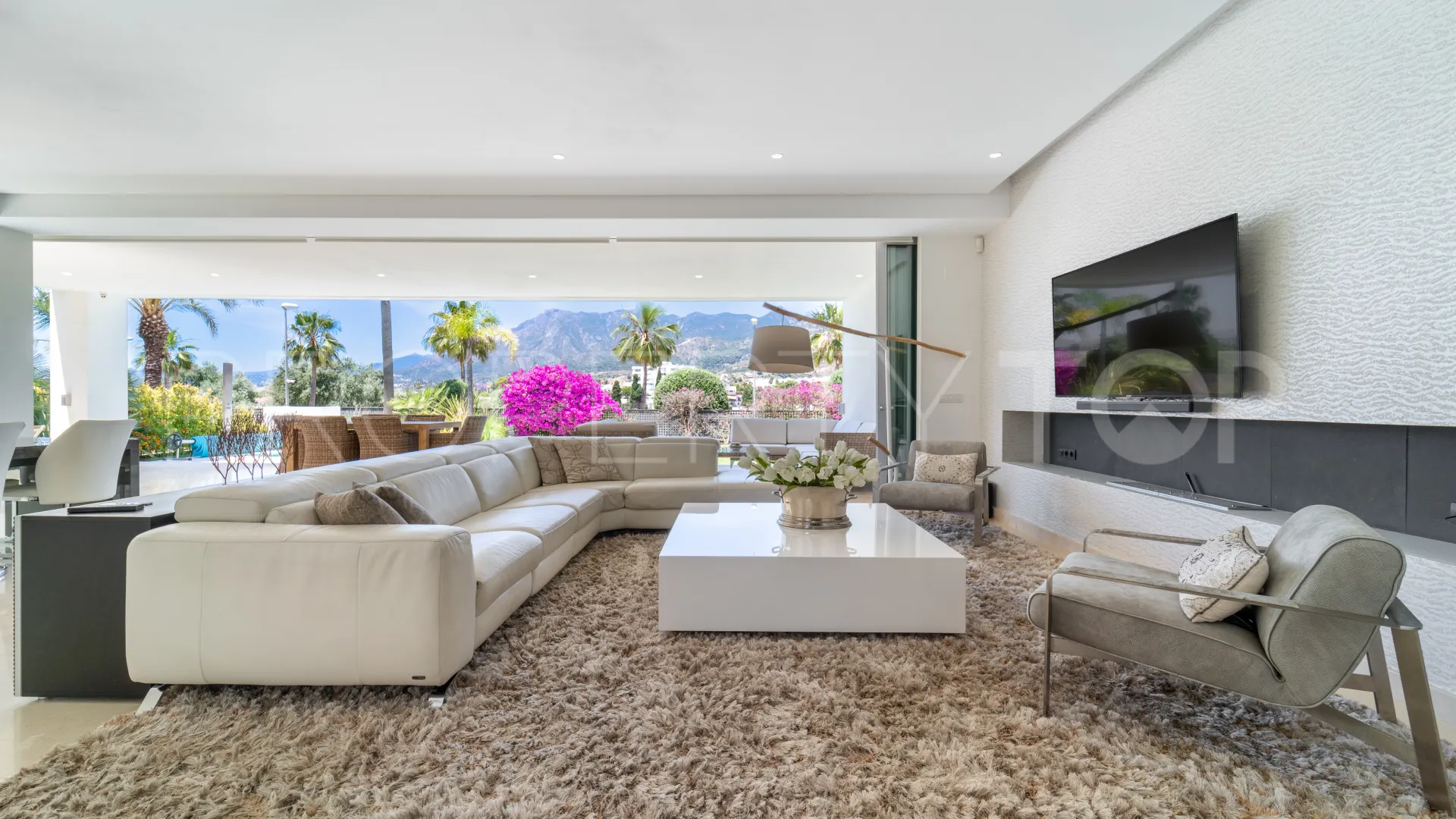 Villa en venta de 3 dormitorios en La Finca de Marbella