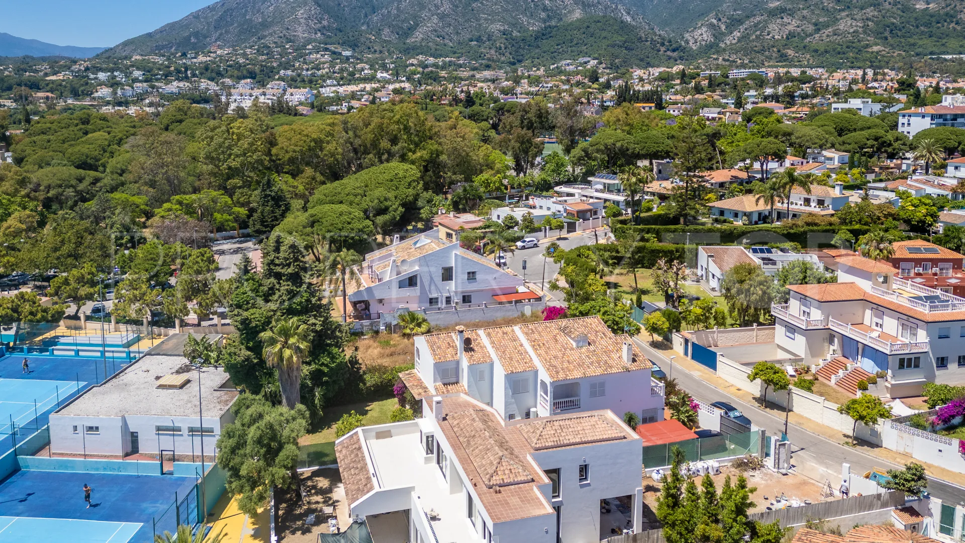 Huerta Belón, villa a la venta de 5 dormitorios
