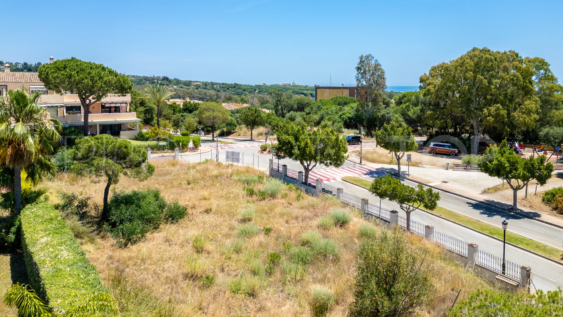 Plot in Elviria for sale