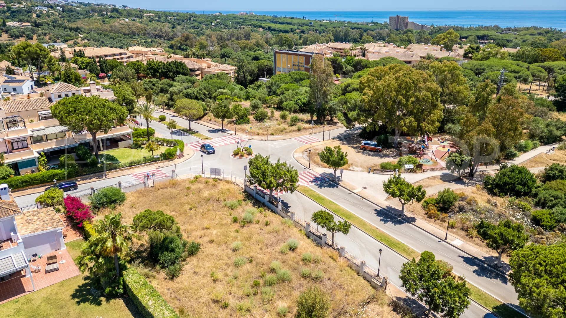 Plot in Elviria for sale