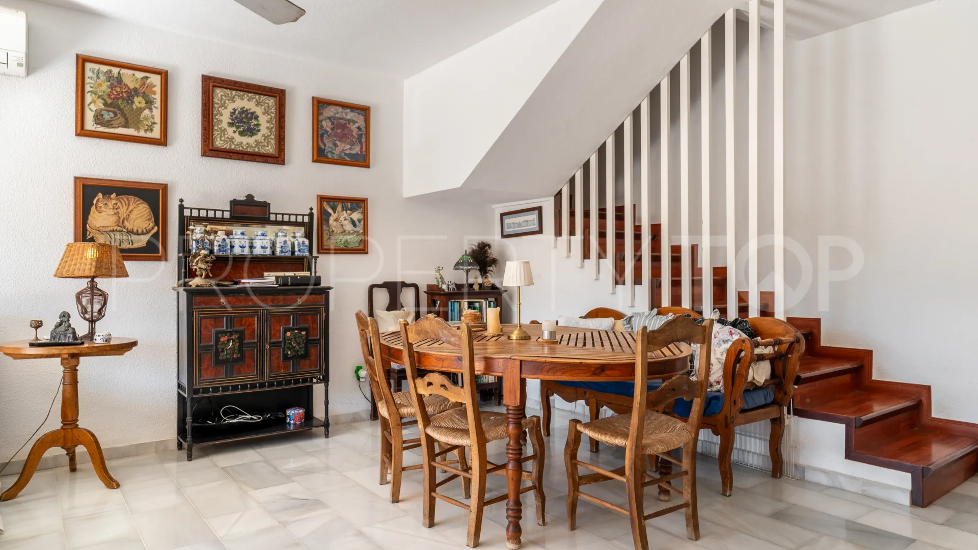 For sale town house with 3 bedrooms in Arroyo de las Piedras