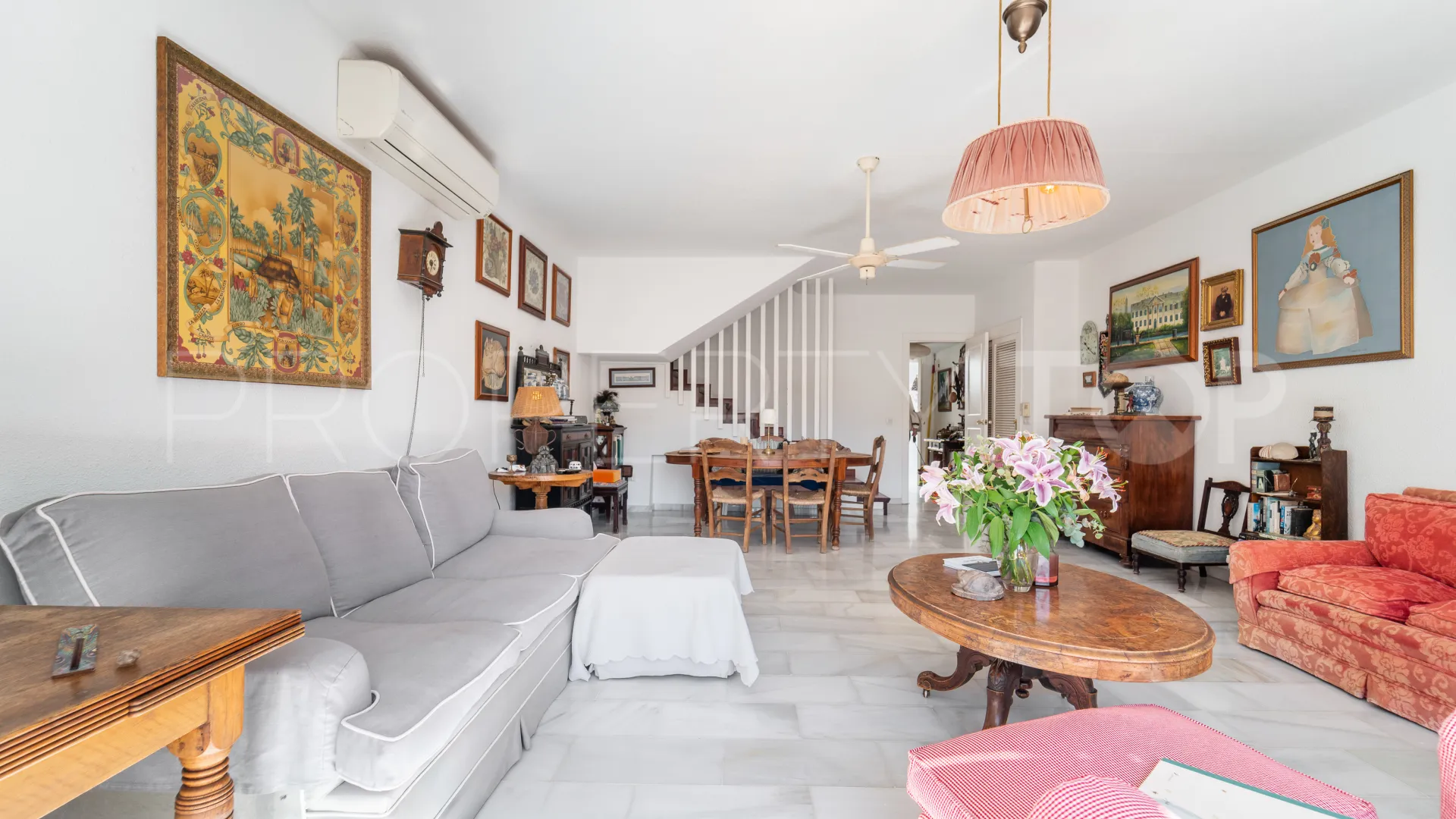 For sale town house with 3 bedrooms in Arroyo de las Piedras