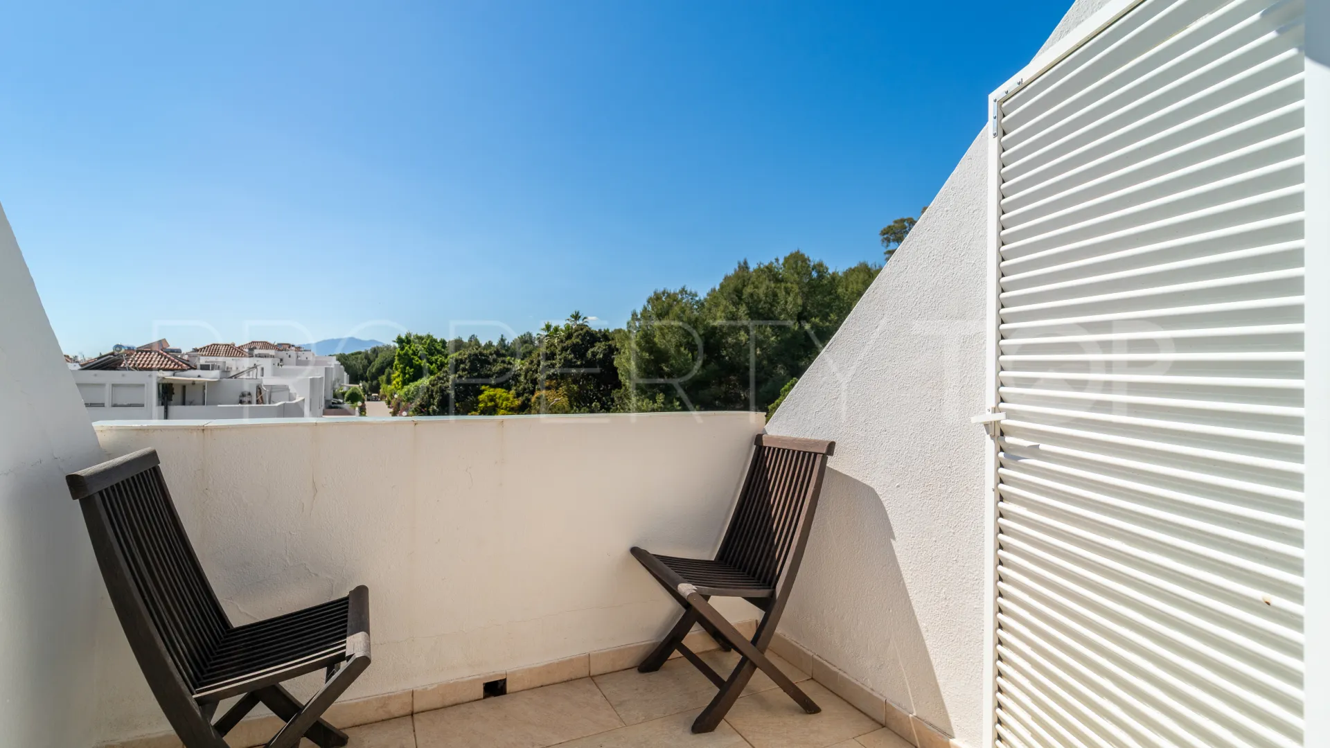 For sale town house with 3 bedrooms in Arroyo de las Piedras
