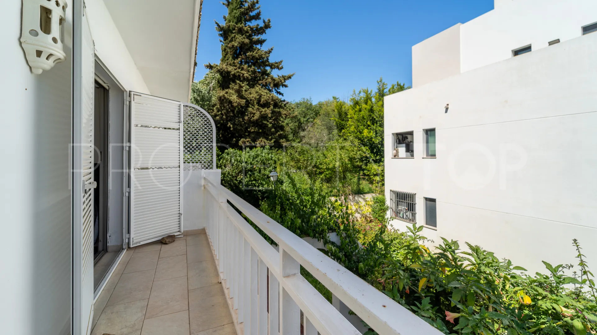 For sale town house with 3 bedrooms in Arroyo de las Piedras